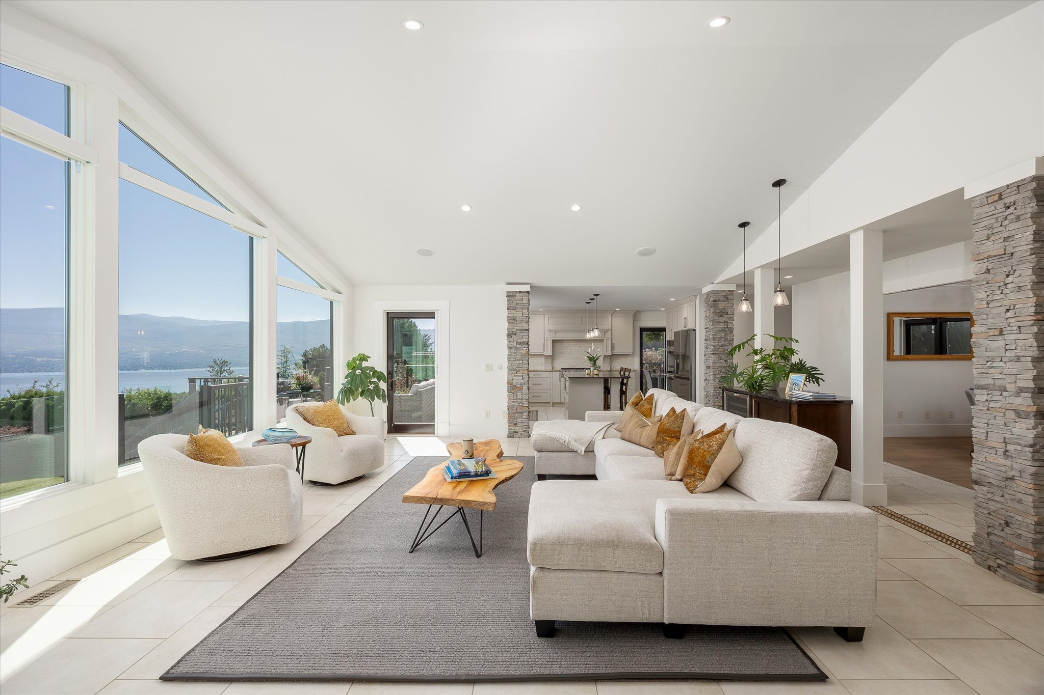 09-2523 Hillsborough Rd-108.jpg