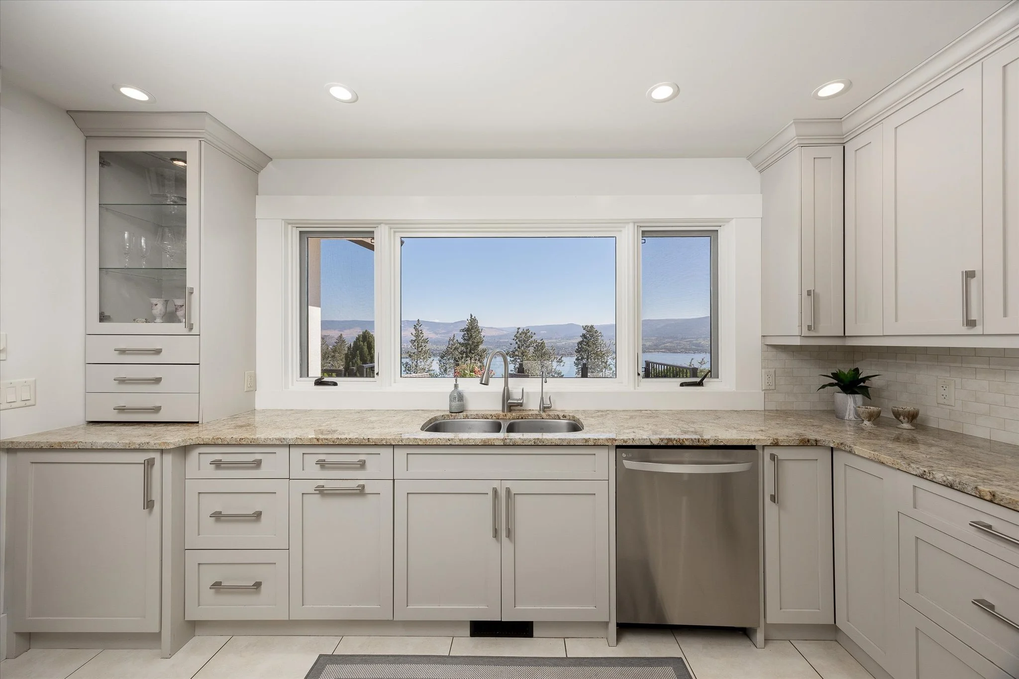12-2523 Hillsborough Rd-111.jpg