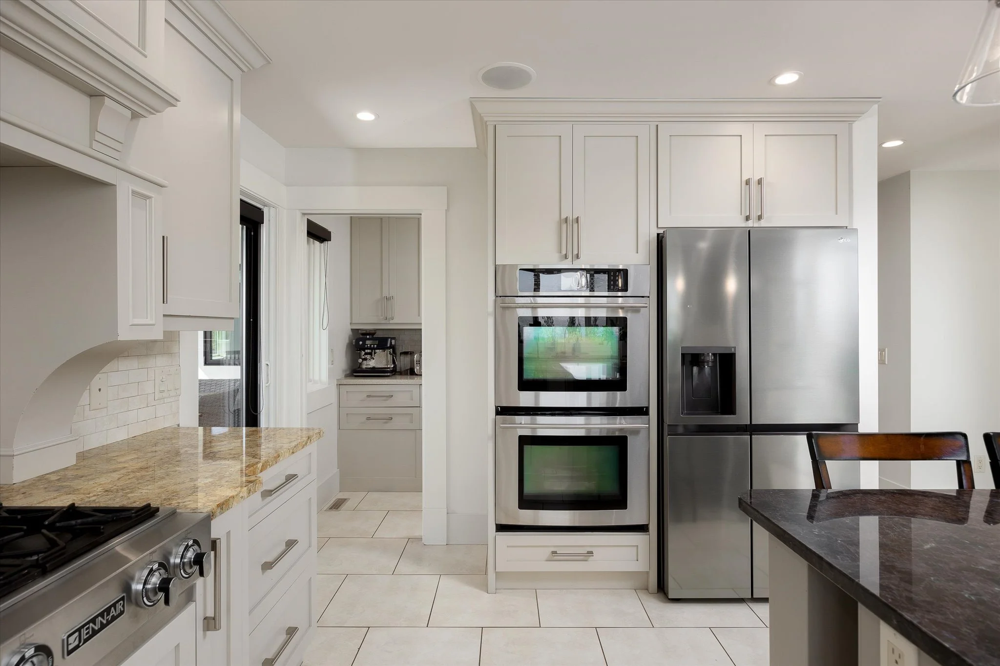 13-2523 Hillsborough Rd-112.jpg