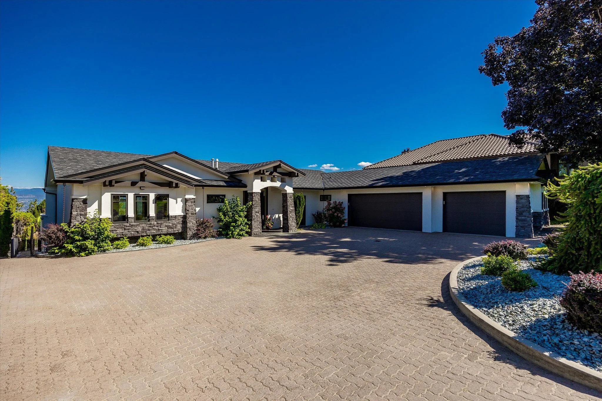 35-2523 Hillsborough Rd-134.jpg
