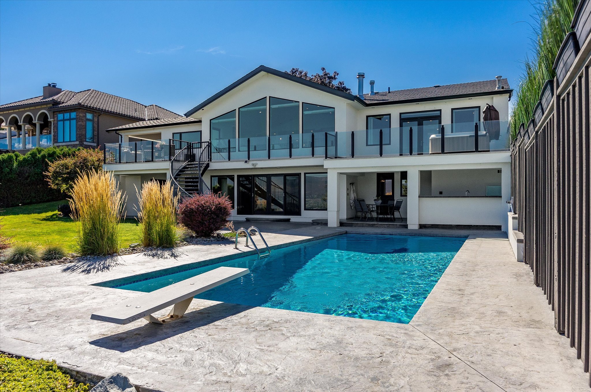 48B-2523 Hillsborough Rd-150.jpg