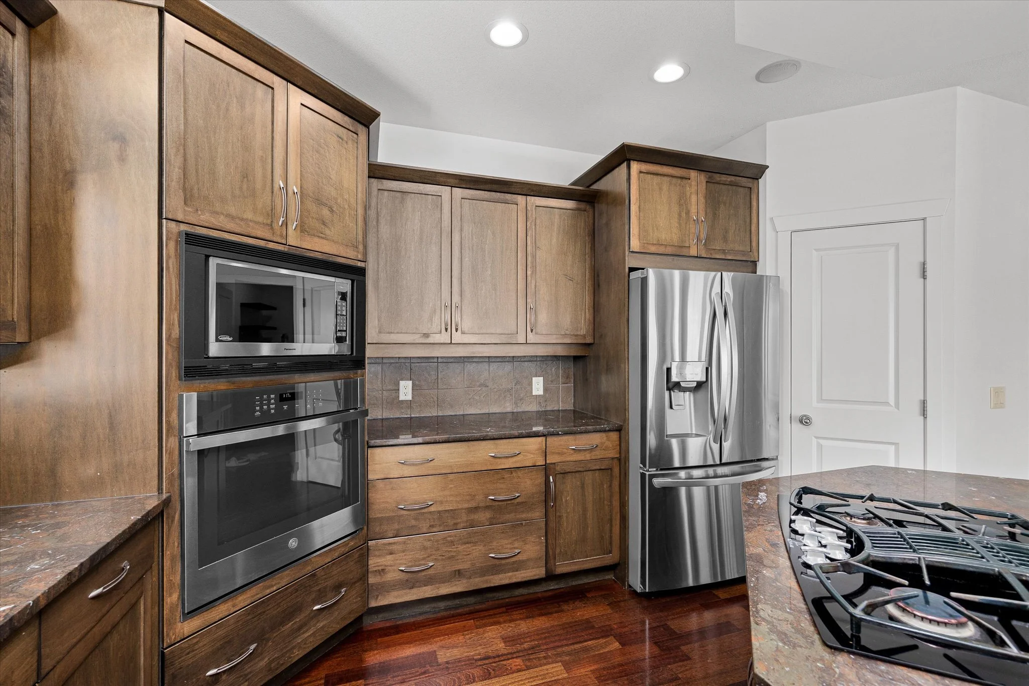 18-1581 Gregory Rd-1018.jpg