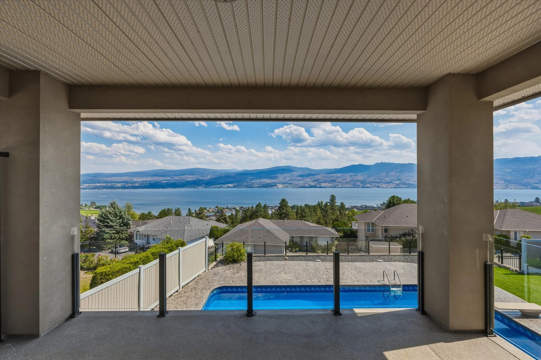 24-1581 Gregory Rd-1024.jpg
