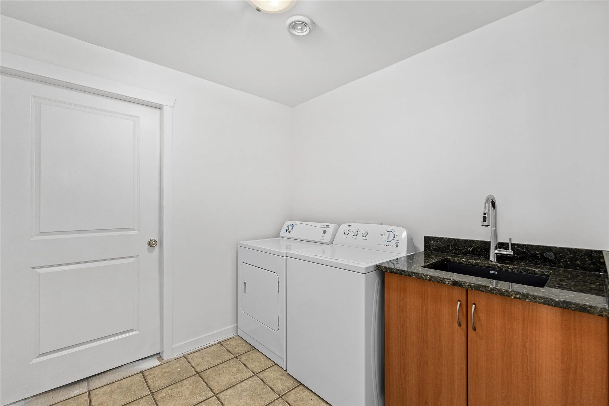 55-1581 Gregory Rd-1055.jpg