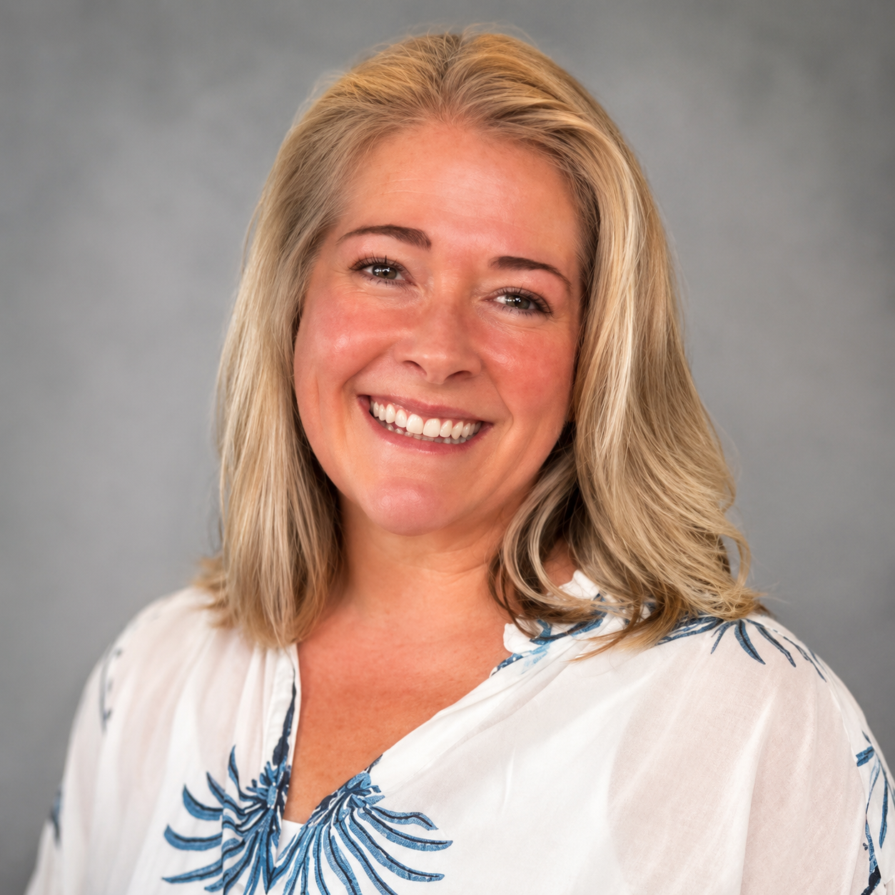 Headshot of Christina Chanter, representative of Mile 6 Taproom and member of the Willard Area Chamber of Commerce