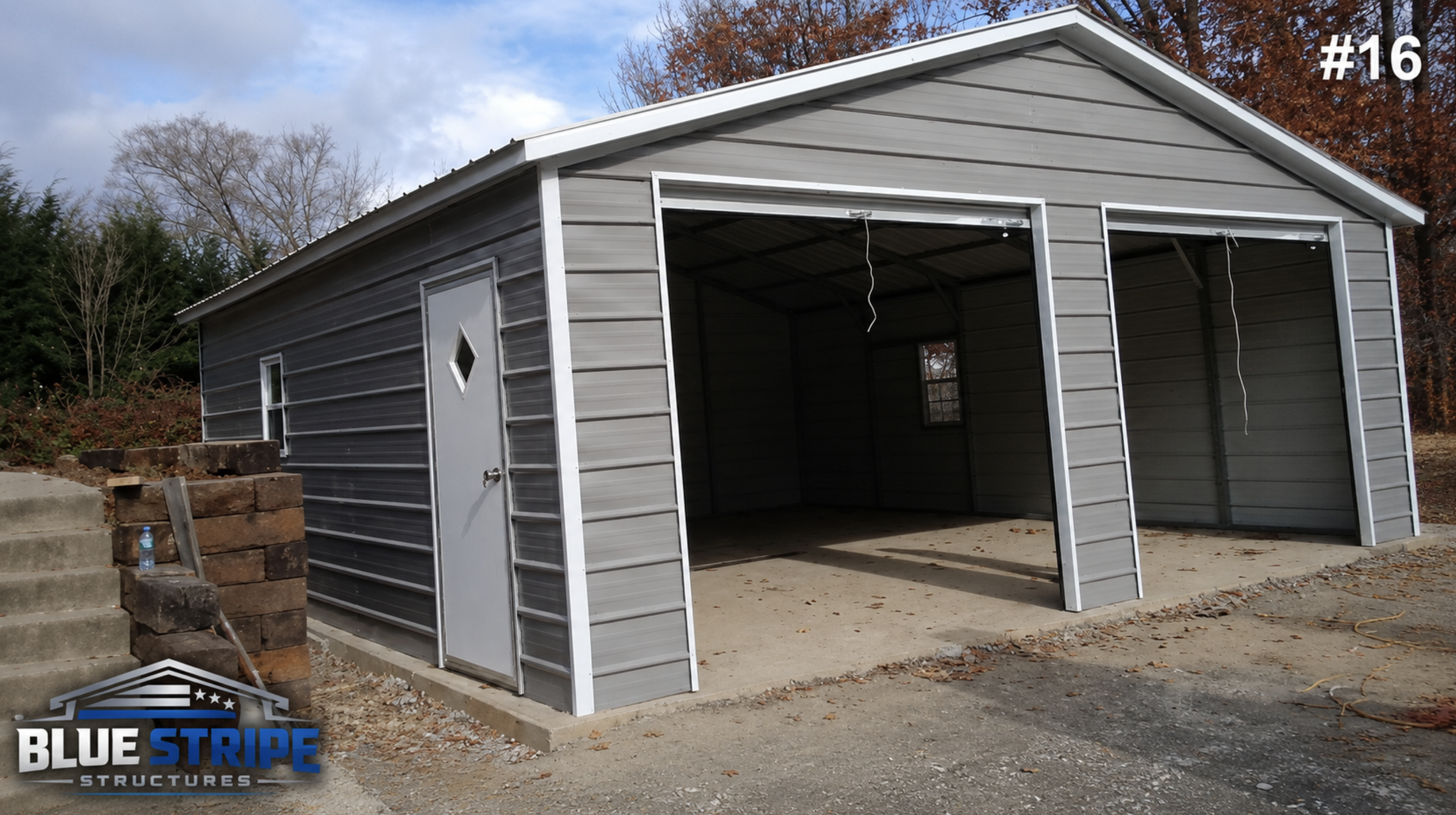 Custom garage and workshop combo with open side entry