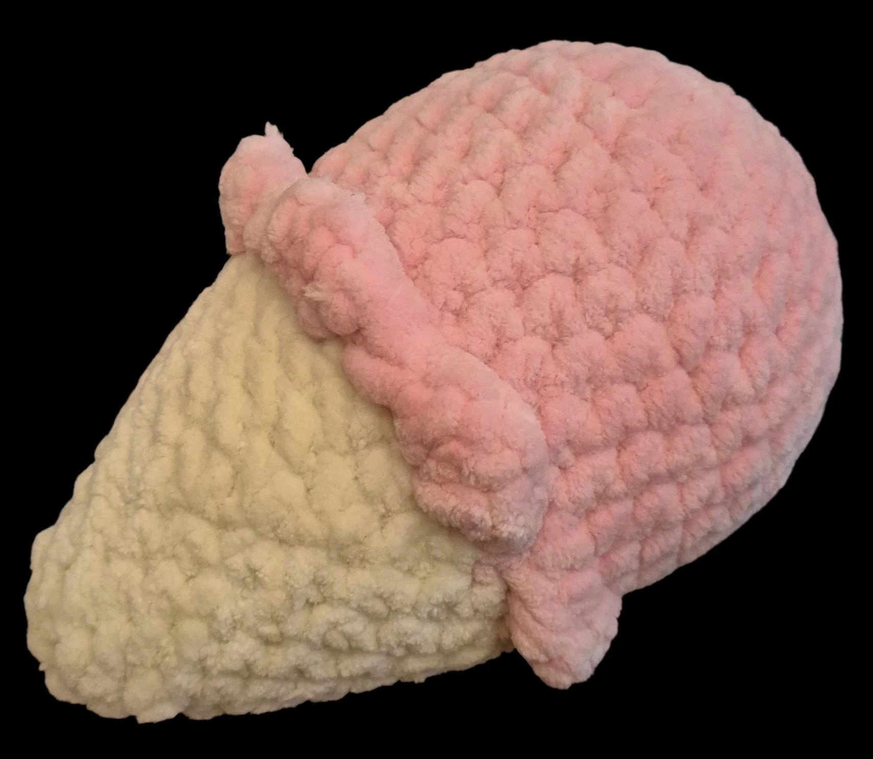strawberry icecream cone (side view).jpg