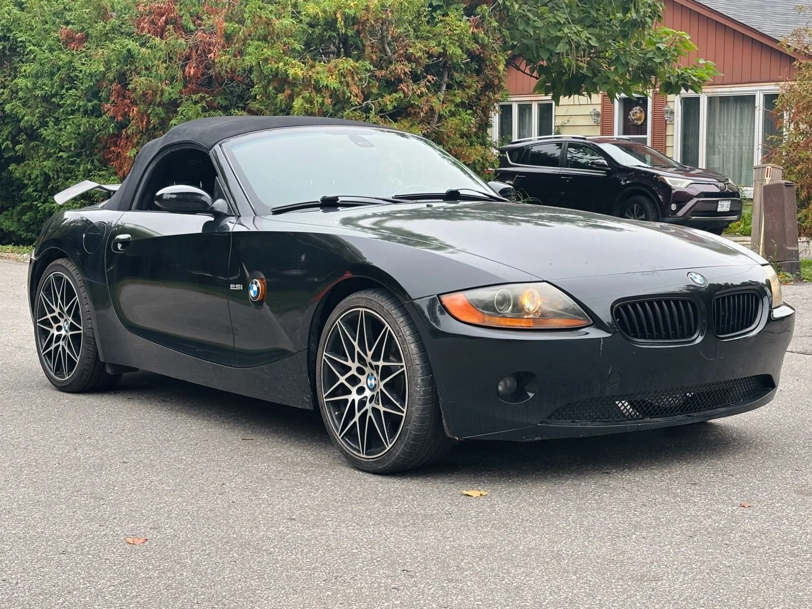 2004 BMW Z4 2.5i | 2.5L INLINE-6 | CONVERTIBLE | RWD