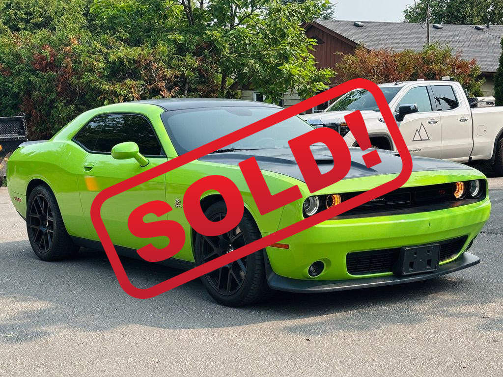  2015 Dodge Challenger R/T SCAT PACK | 6.4L hemi | Low KMS | Dealer Service History | Certified 