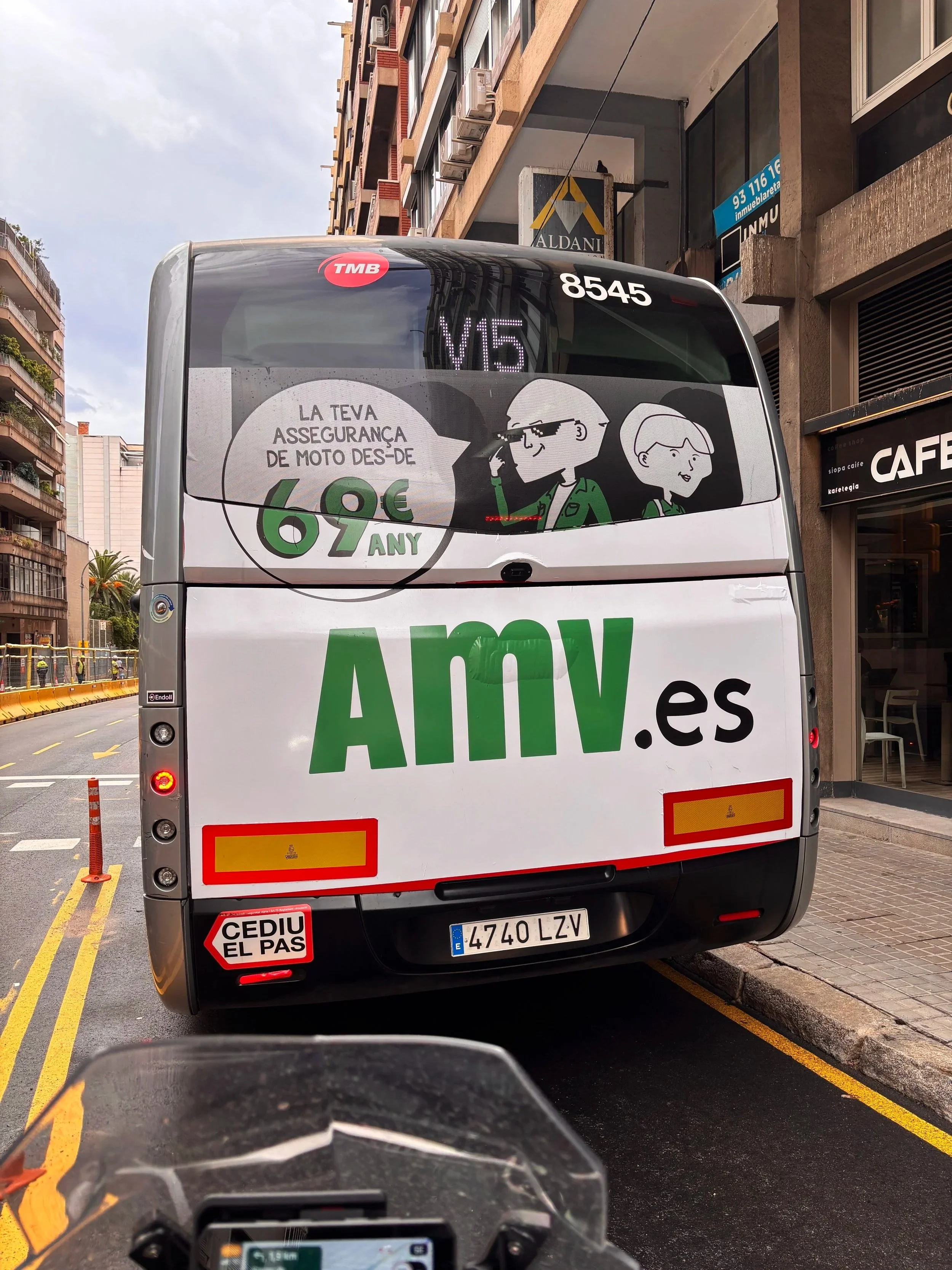 bus6.jpg