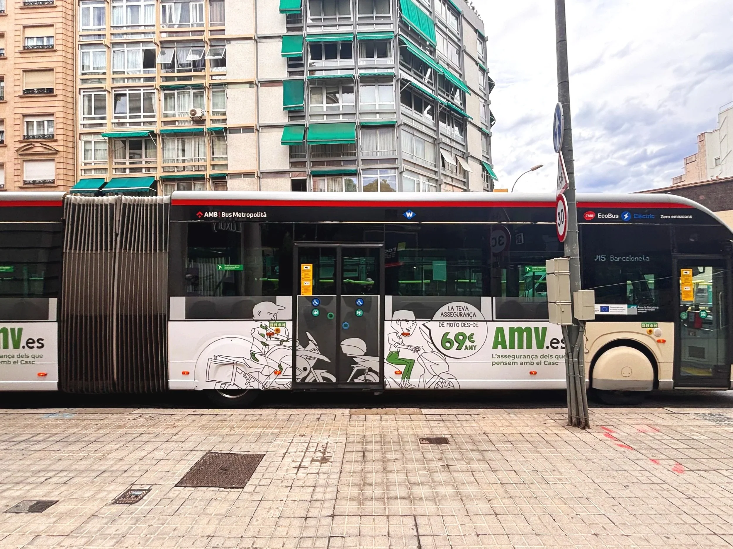 bus+2.jpg