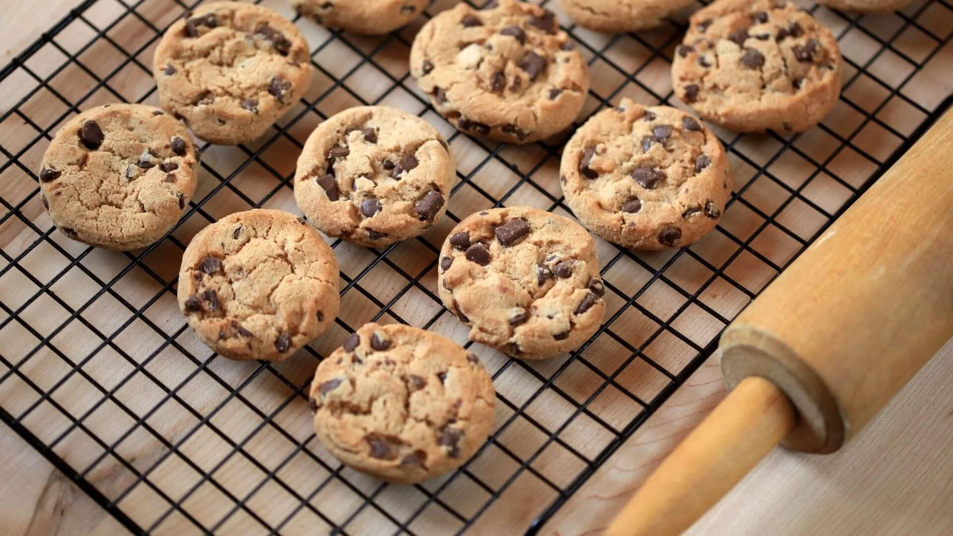 9 Must-Try Healthy Desserts to Enjoy This Holiday Season