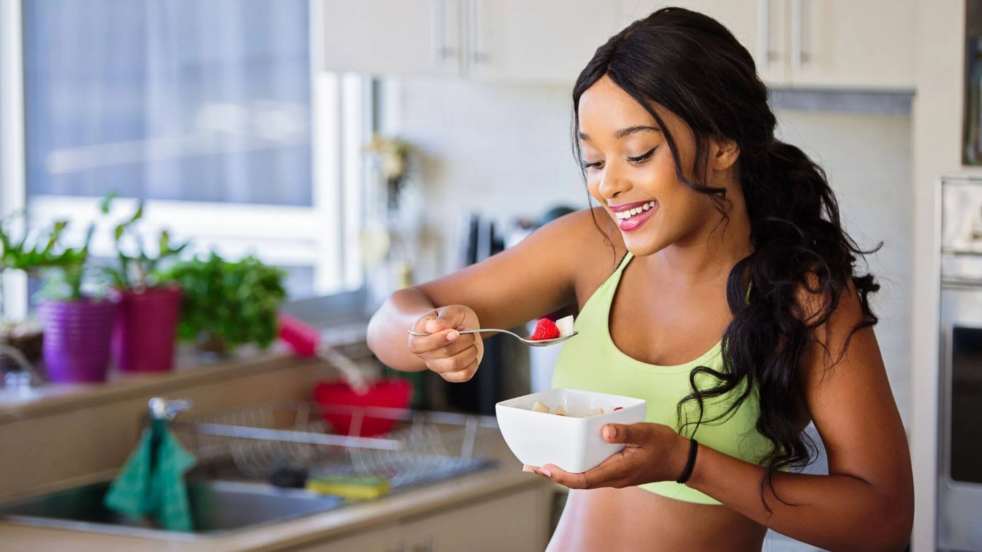 Healthy Snacks to Curb Your Cravings