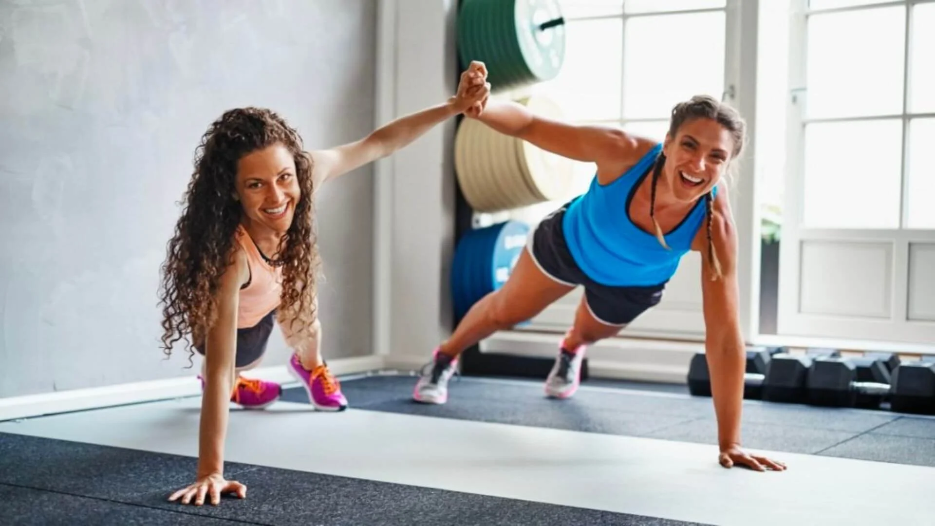 The Pros and Cons of Exercising With a Workout Buddy