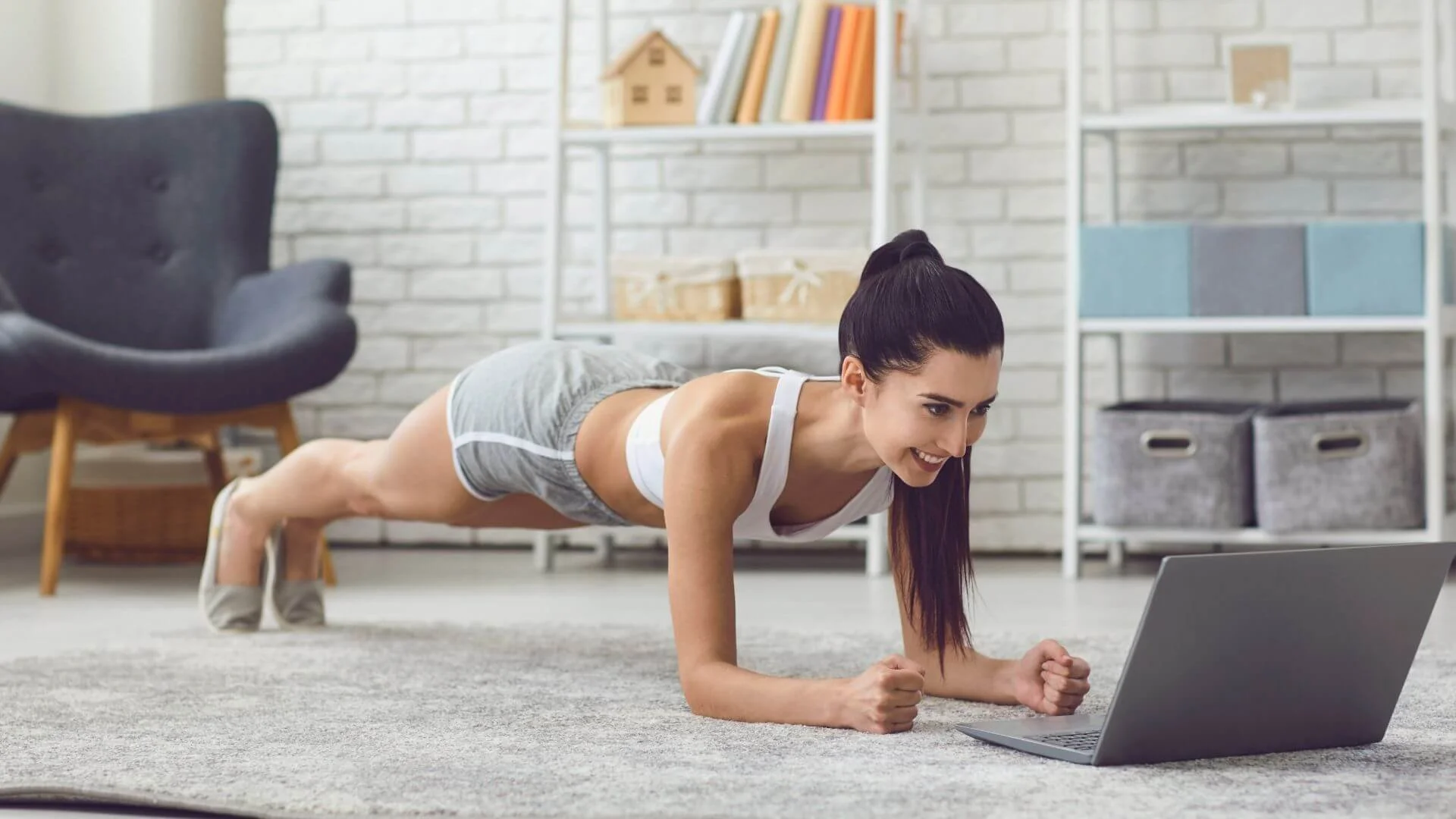 How an Online Personal Trainer Can Revolutionize Your Fitness Journey
