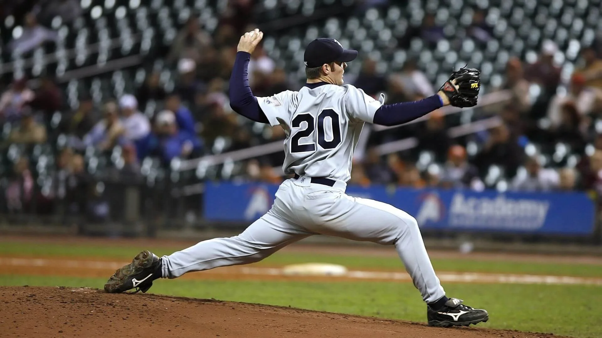 Baseball Shoulder Exercises Every Player Needs Before Game Day