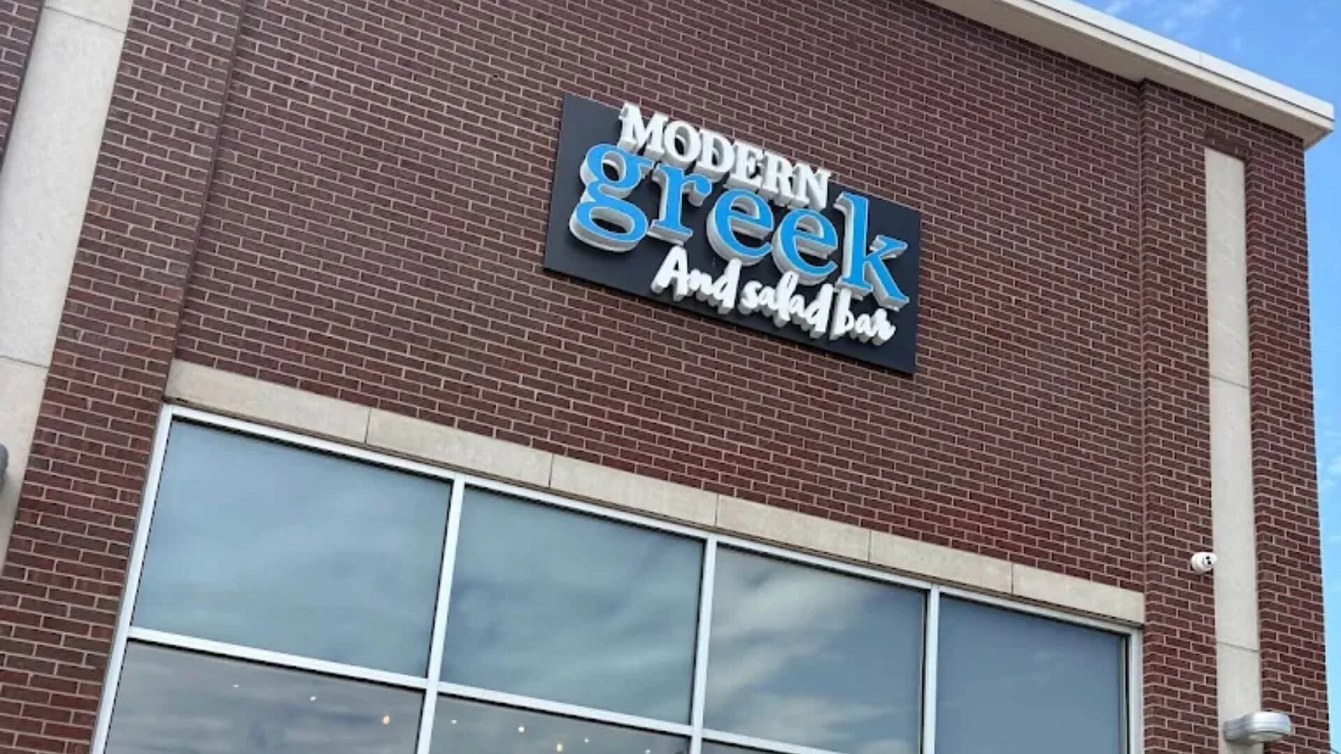 Modern Greek and Salad Bar in troy mi