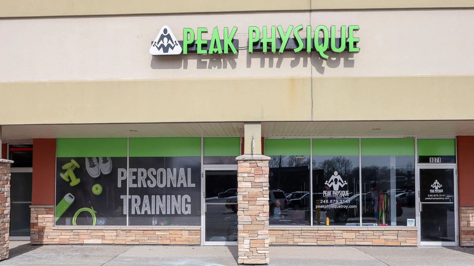 the front of peak physique, a personal training studio in Troy, MI