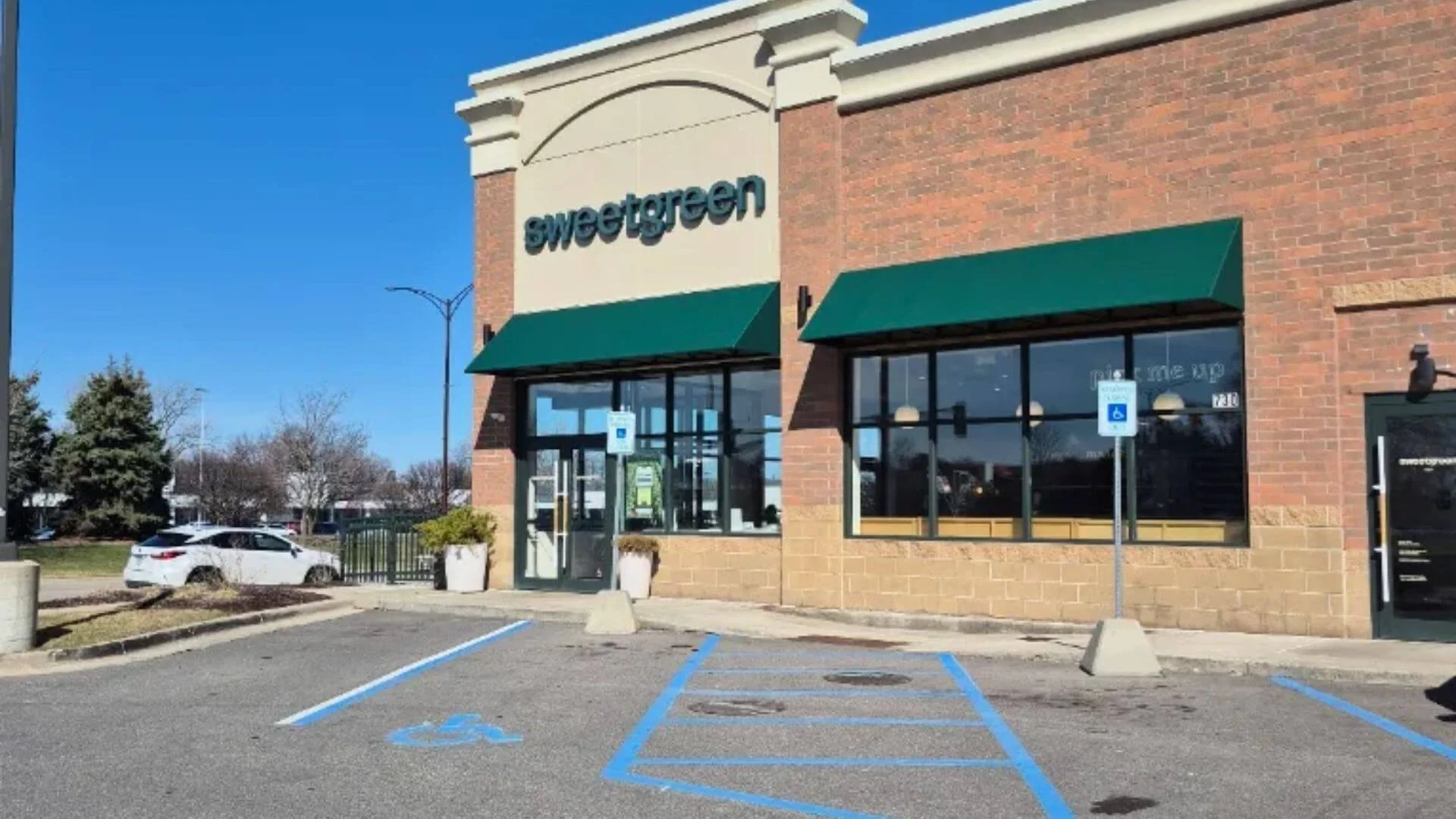 Sweetgreen in troy mi