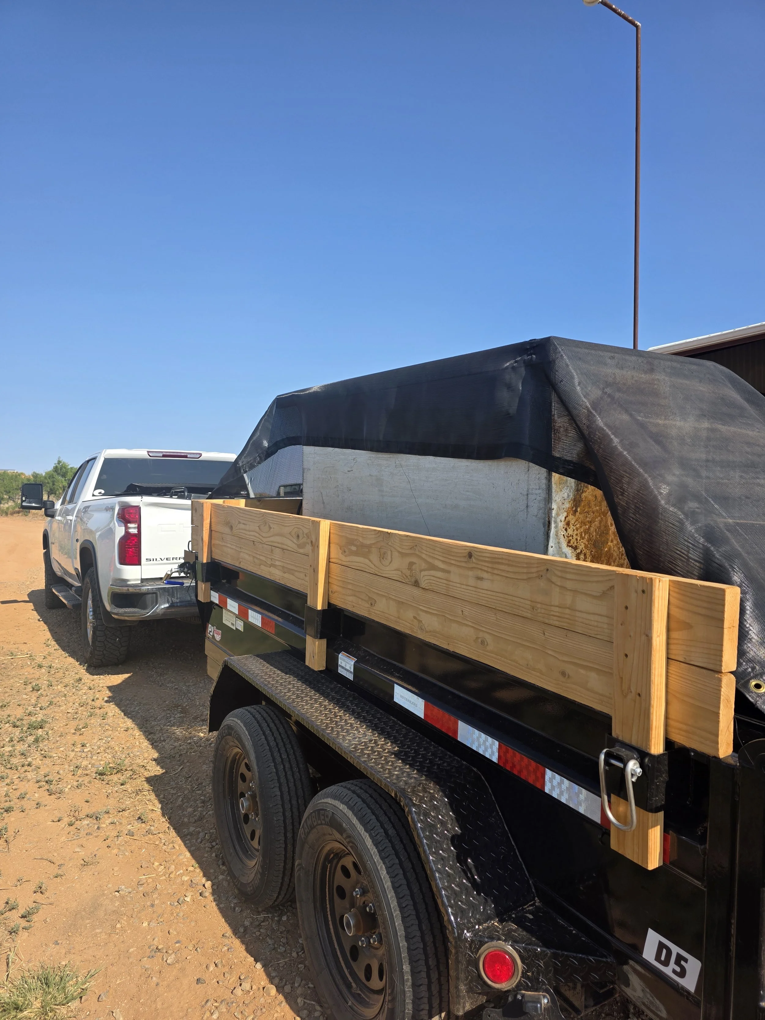 Cleared unwanted items quickly and efficiently, leaving the property clean and clutter-free. Whether it's a single item or a full cleanout, we make junk removal simple and hassle-free.  
