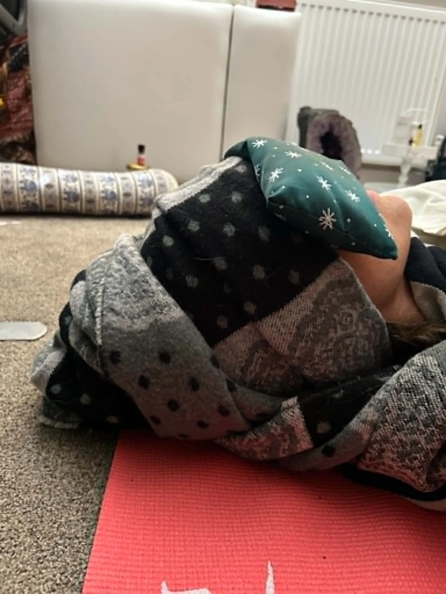 Restorative holistic therapy session - Root & Rise