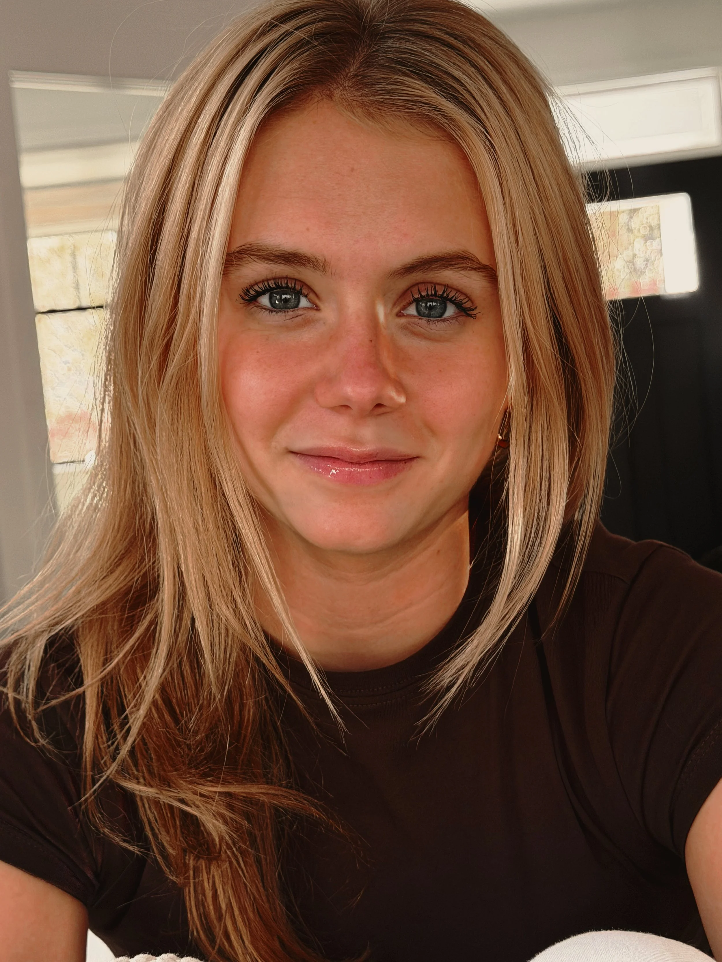 Headshot of Olivia Duhart