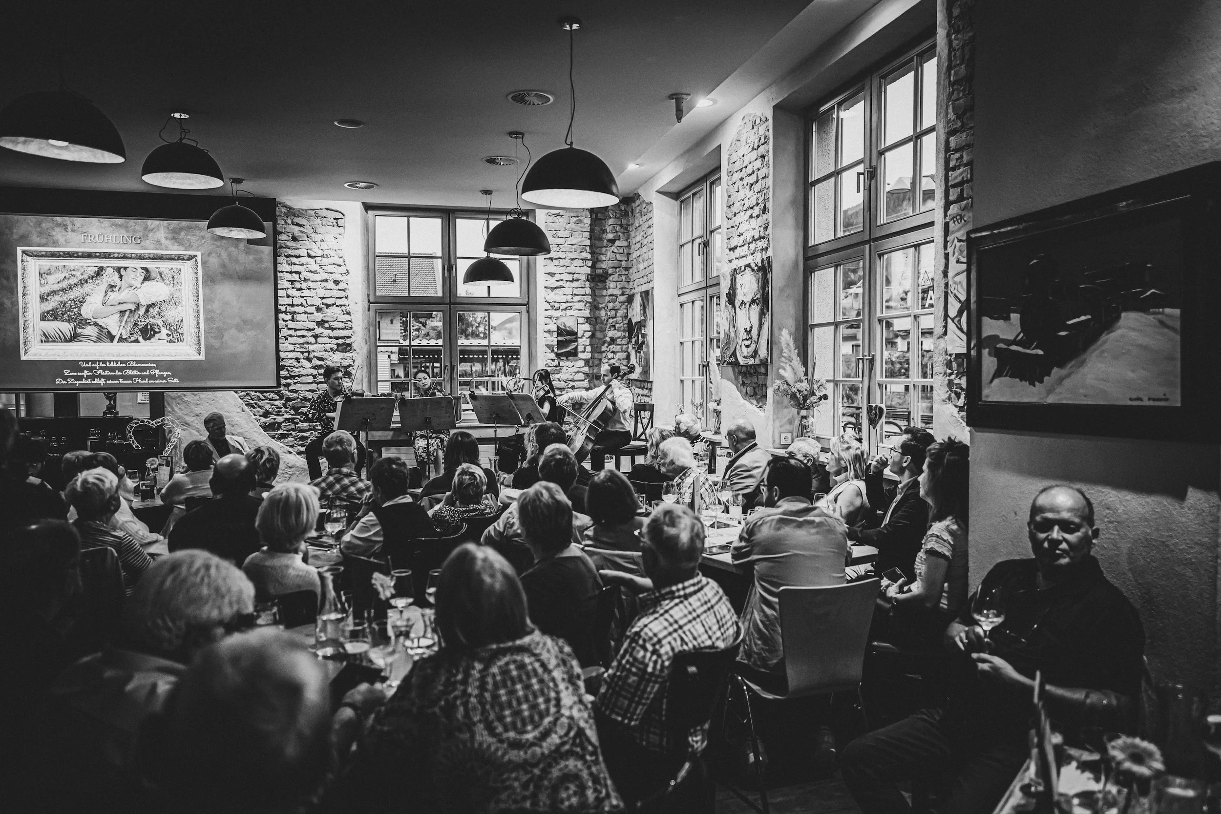 live performance 1.jpg