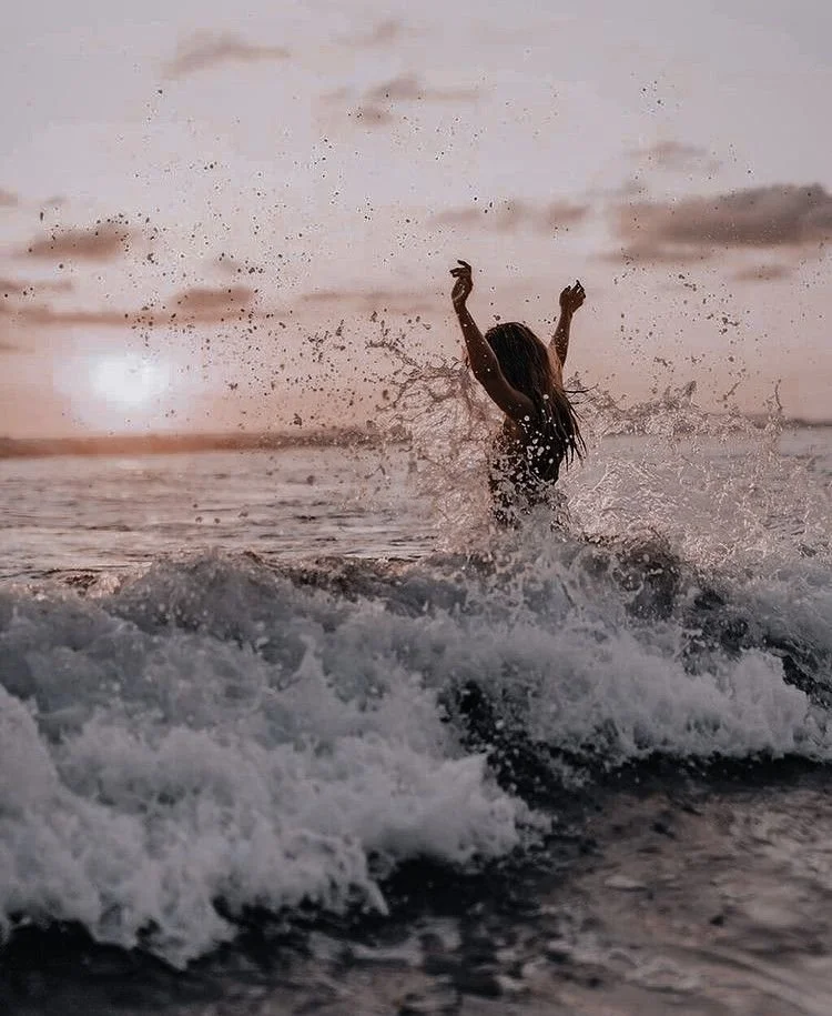 ocean waves.jpg
