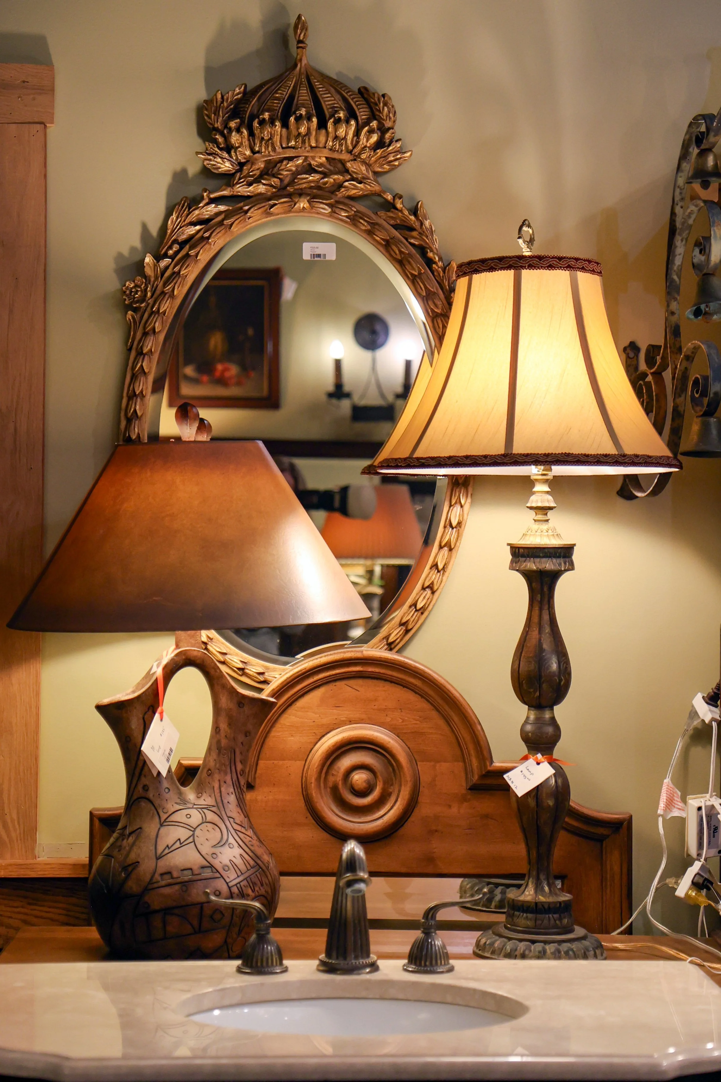Antiques & Home Decor