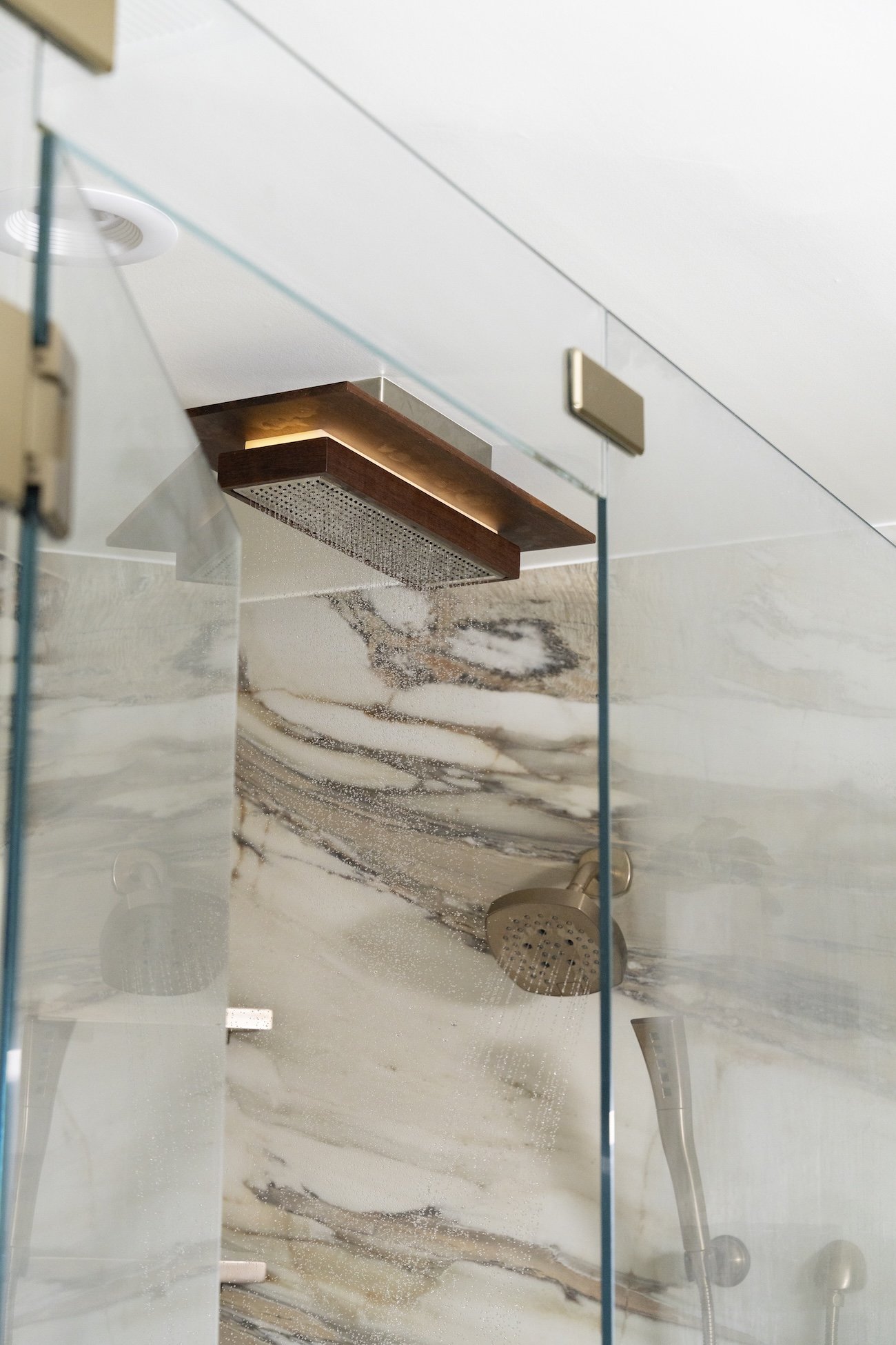 2025_11_FarmingtonHills_Bathroom2_JHP02930_HighRes.JPG