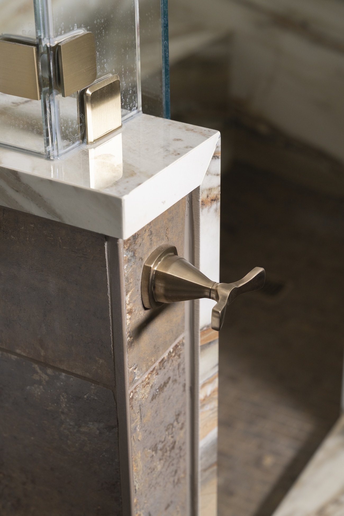 2025_11_FarmingtonHills_Bathroom2_JHP02912_HighRes.JPG