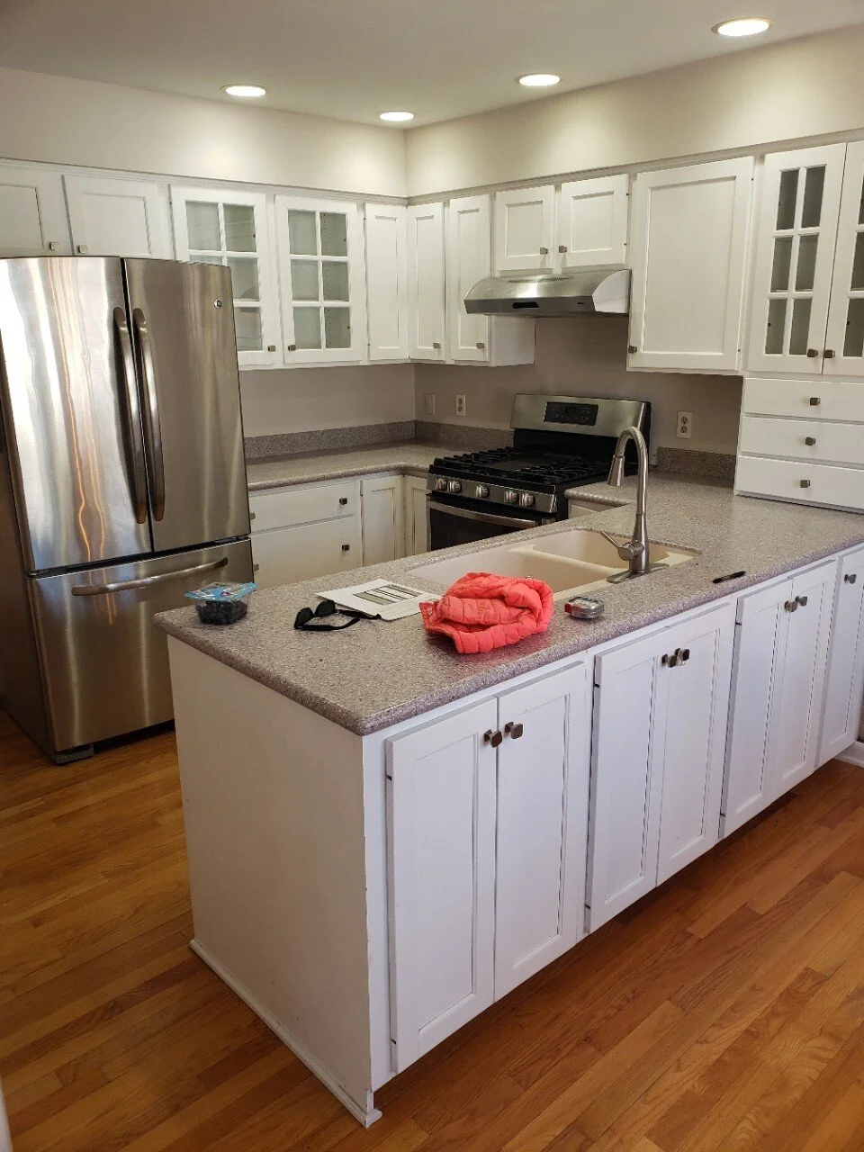 KITCHEN BEFORE.jpg