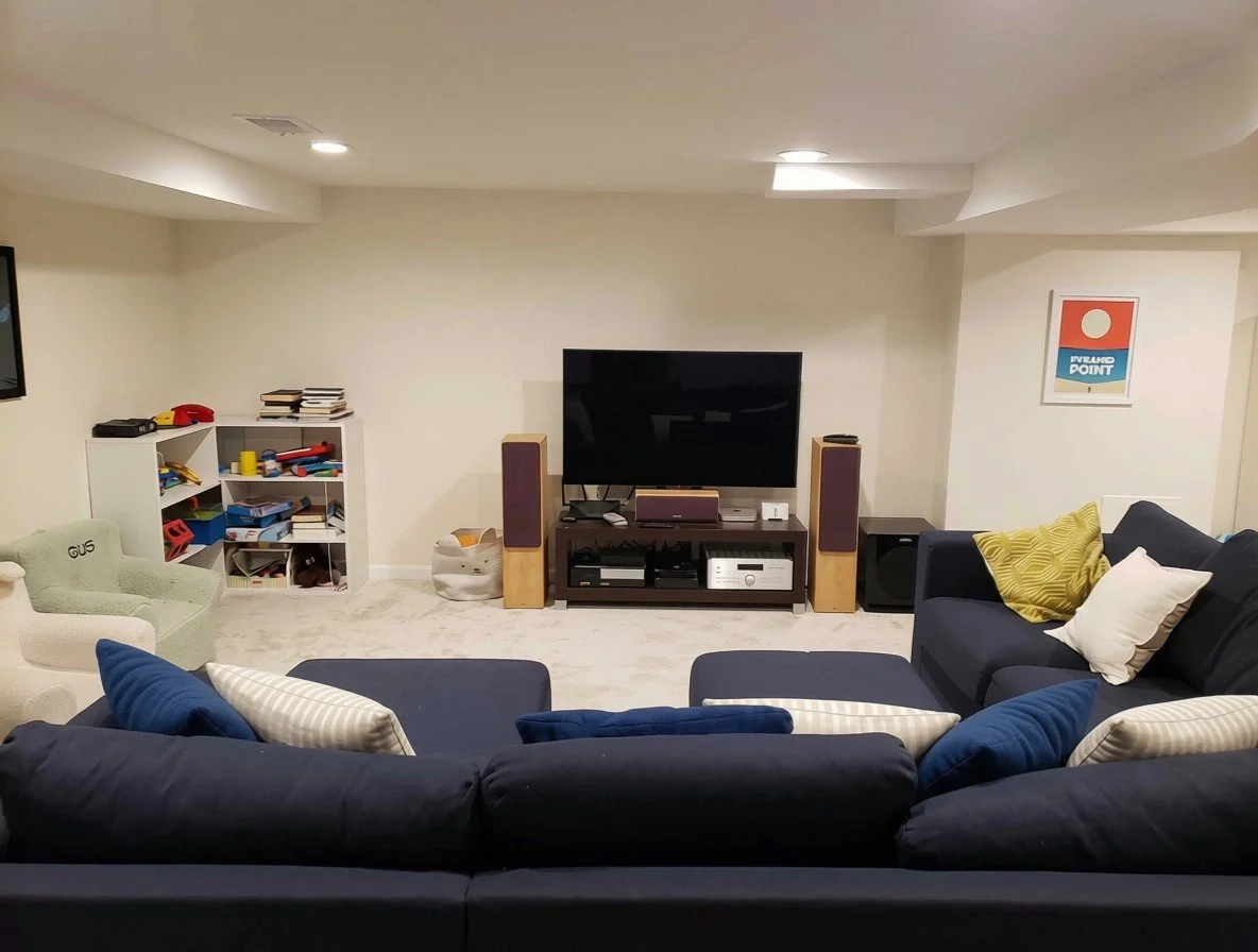 Basement Living Room 3.jpg