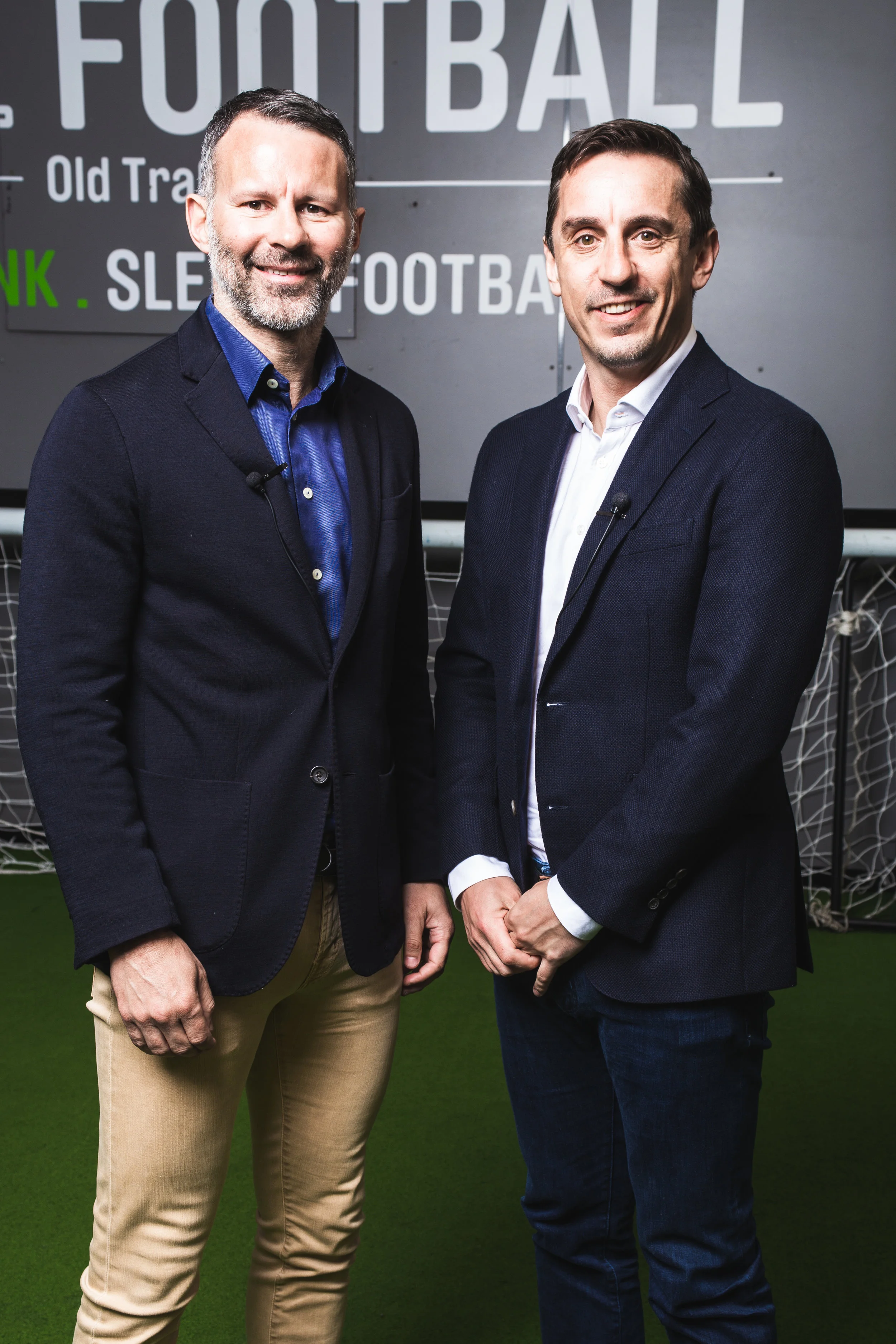 Ryan Giggs &amp; Gary Neville - Hotel Football