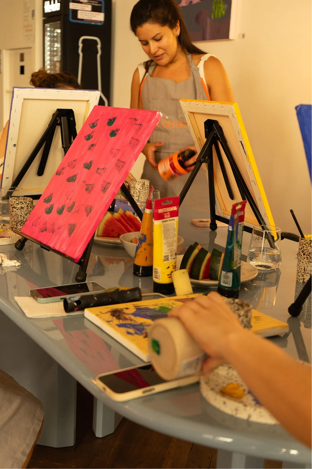 09.09 – Creativity Workshop in  Abstract Painting with Alejandra