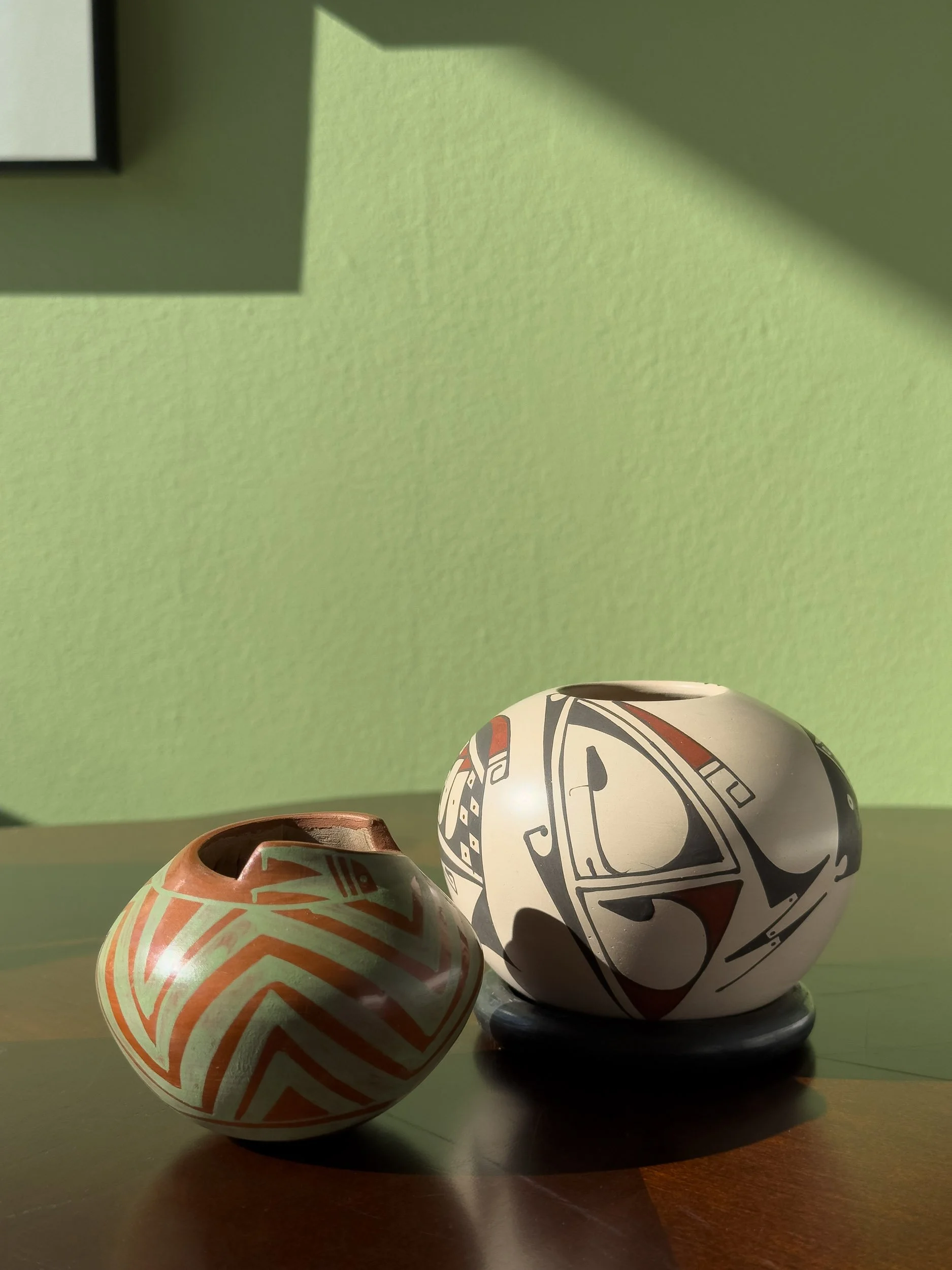 Hand-coiled Mata Ortiz pottery bowls with intricate pre-Columbian design in terracotta and cream, Evelyn's Emporium Saint Paul
