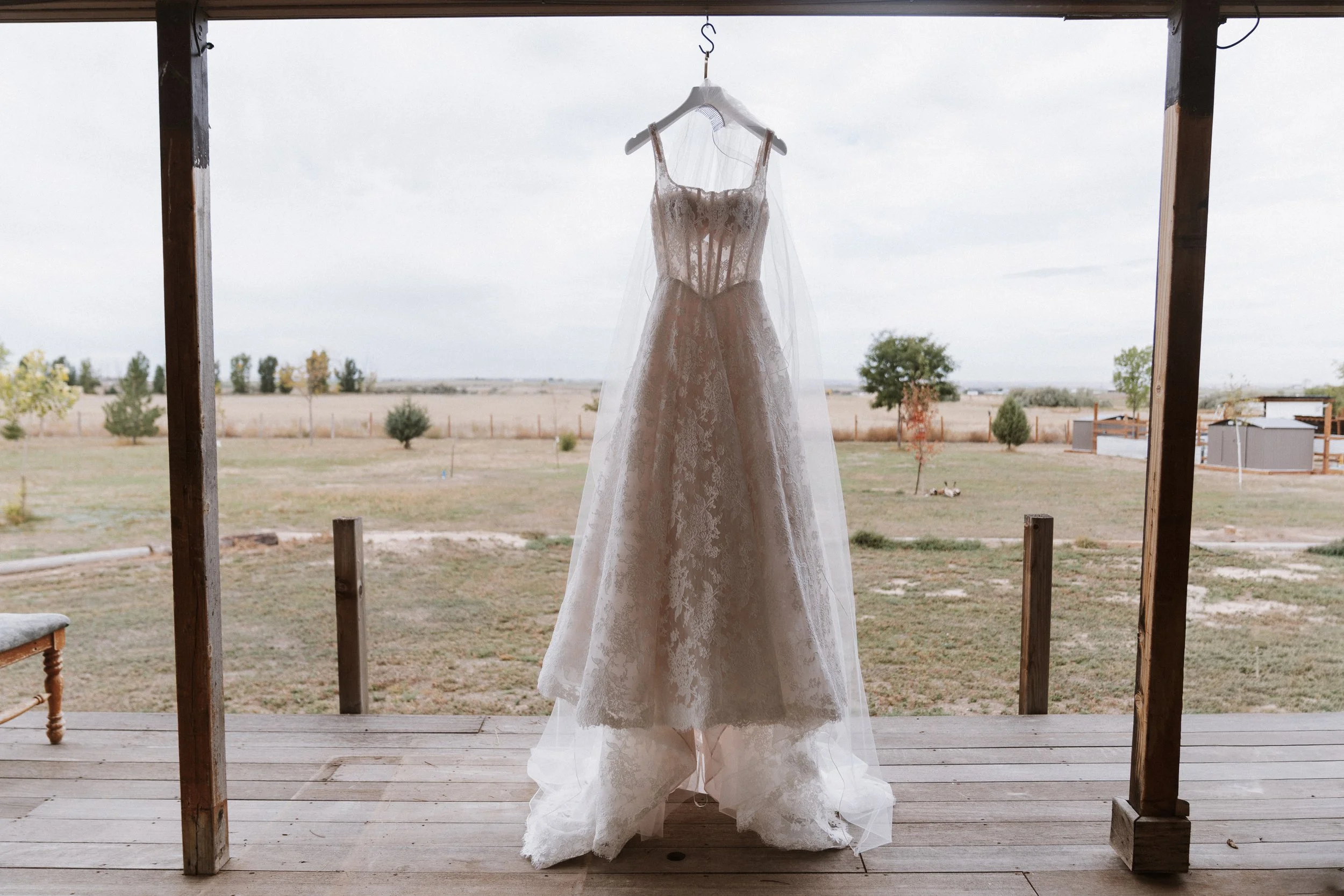 Northeastern Colorado Barn Wedding-03.jpg