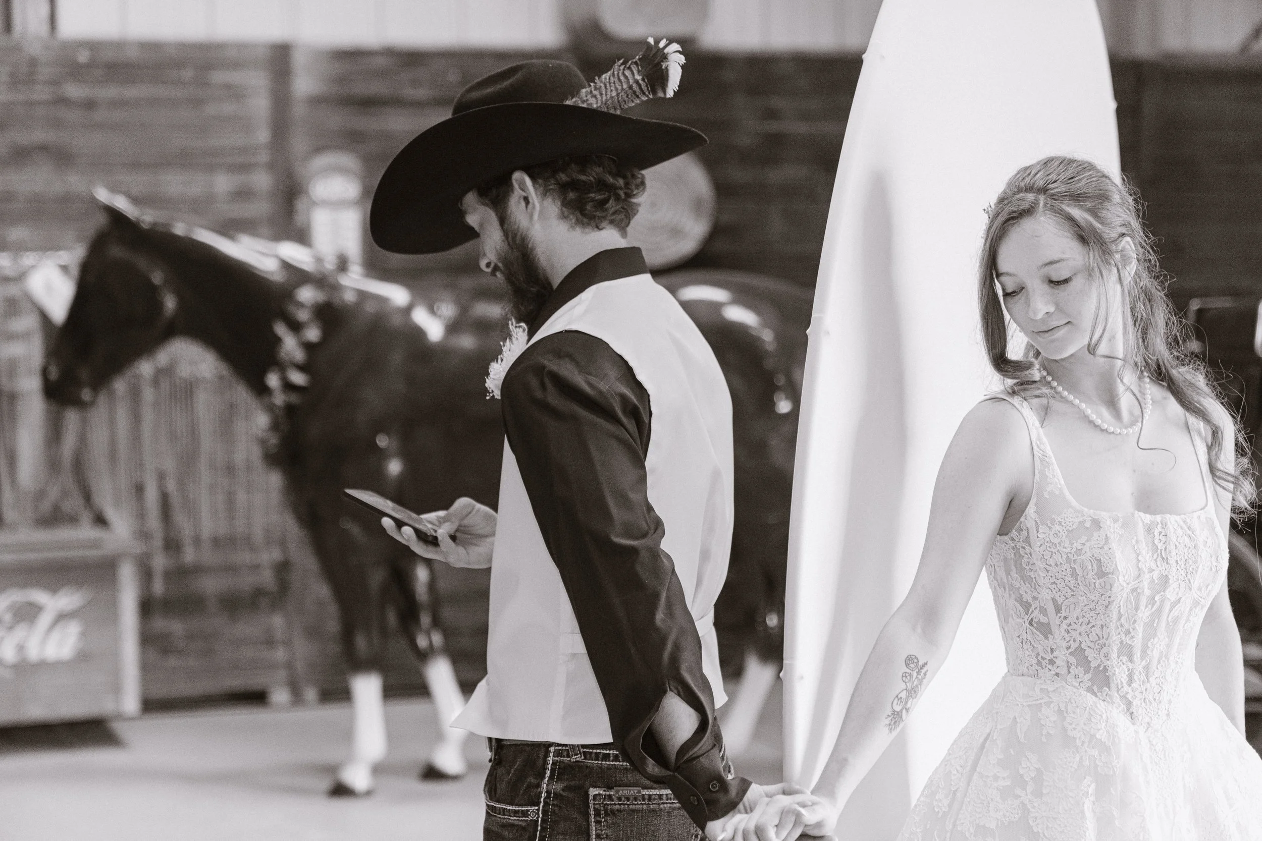 Northeastern Colorado Barn Wedding-12.jpg