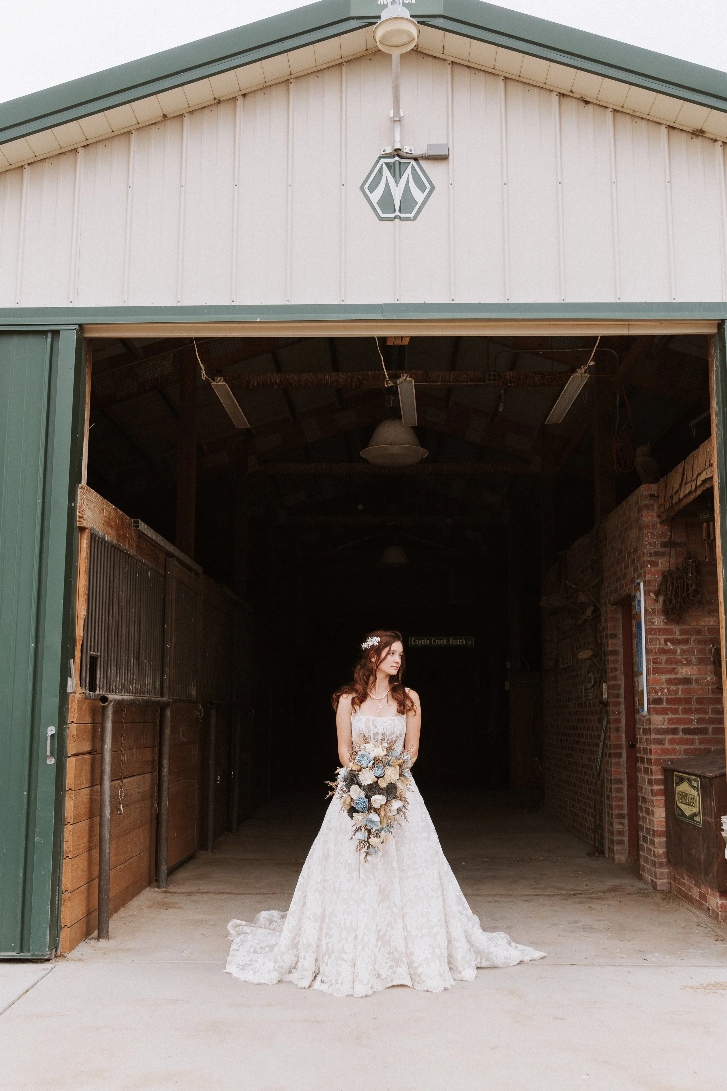 Northeastern Colorado Barn Wedding-20.jpg