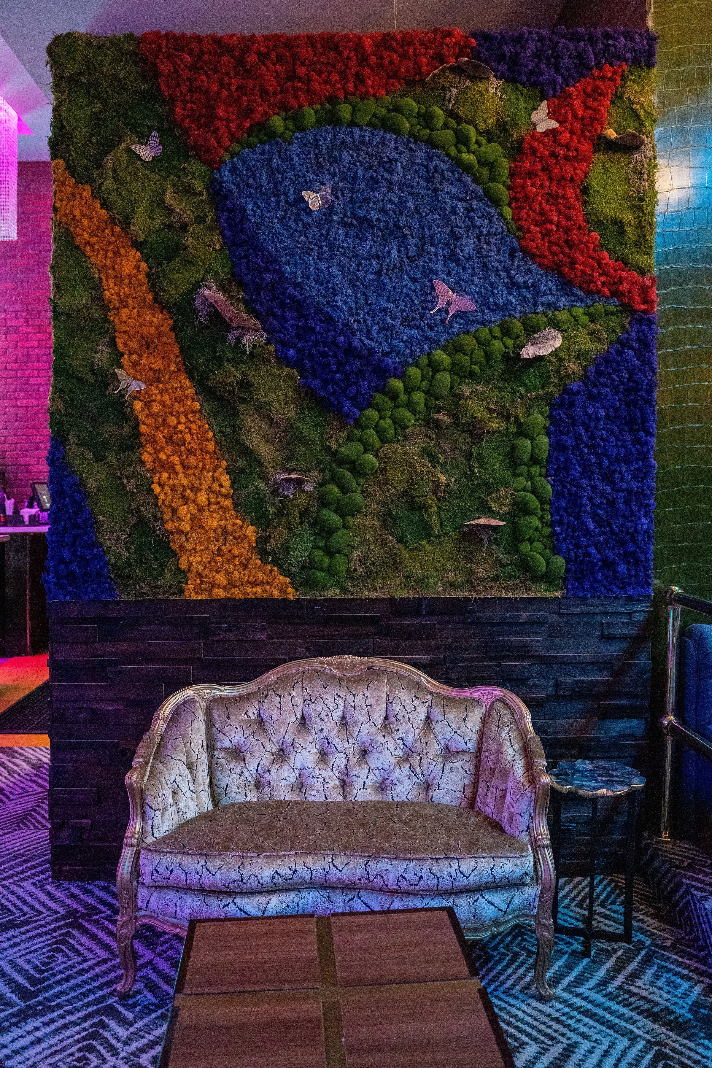 Kingdom Lounge