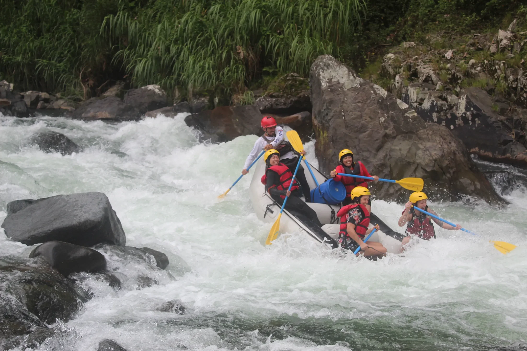 Costa Rica women's retreat group white water rafting experience