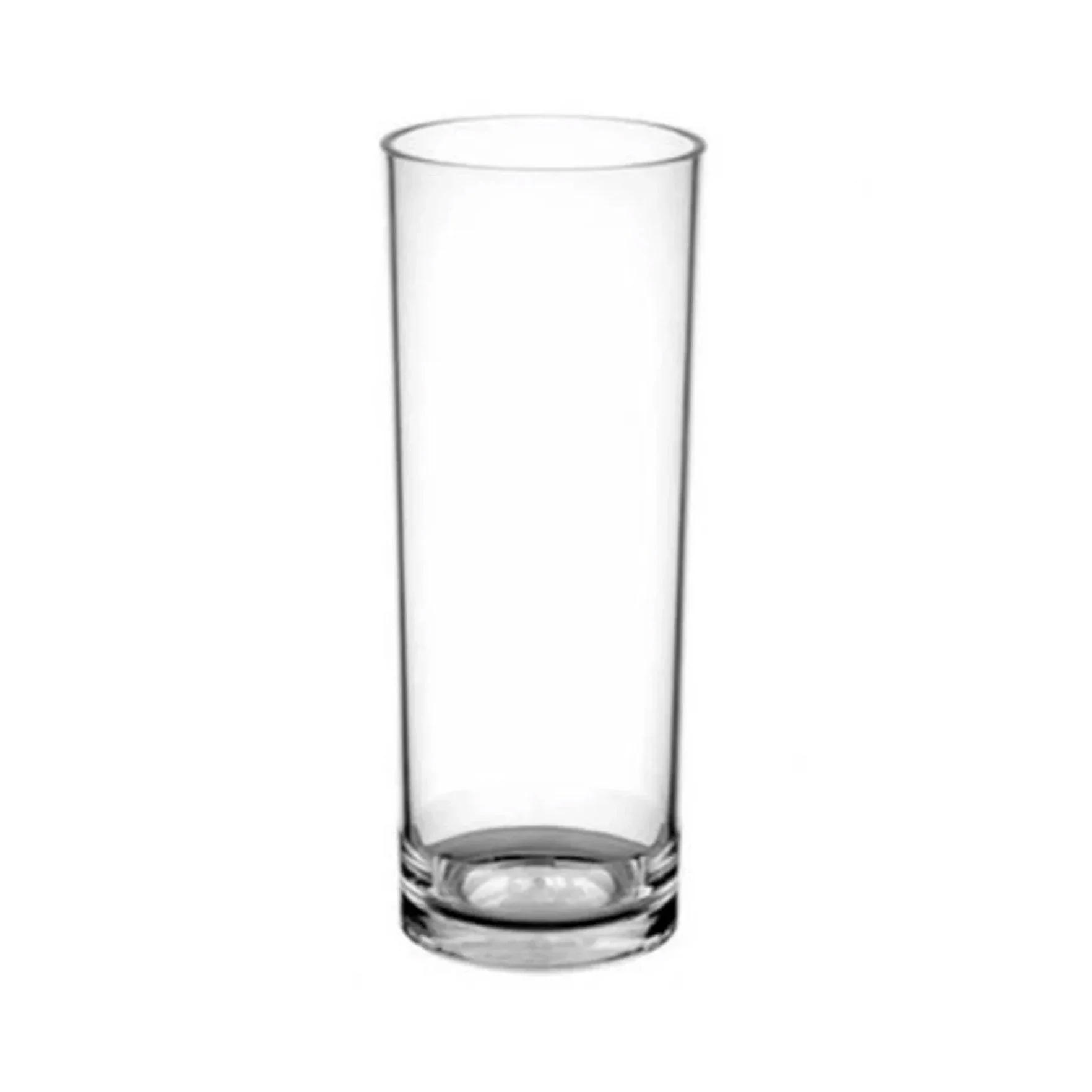 Verre à boire en verre transparent sans décoration.