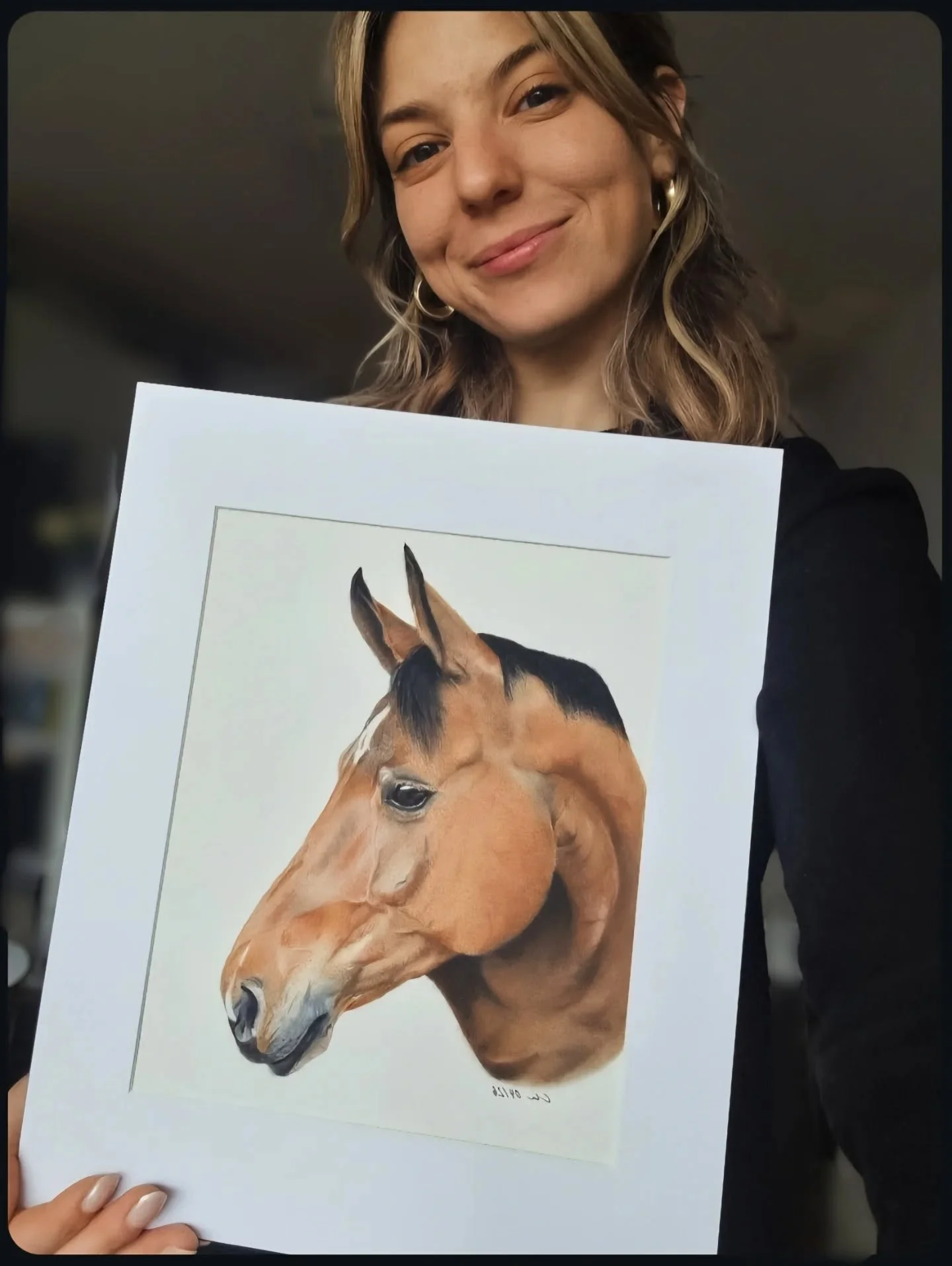 Portrait of the beautiful Abby. It was a lot of fun drawing her and I hope I was able to capture her essence. 🌈🩷
#petportrait #animalart #drawing