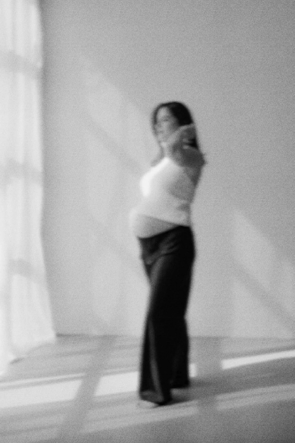 Maternity Shooting at the Studio
