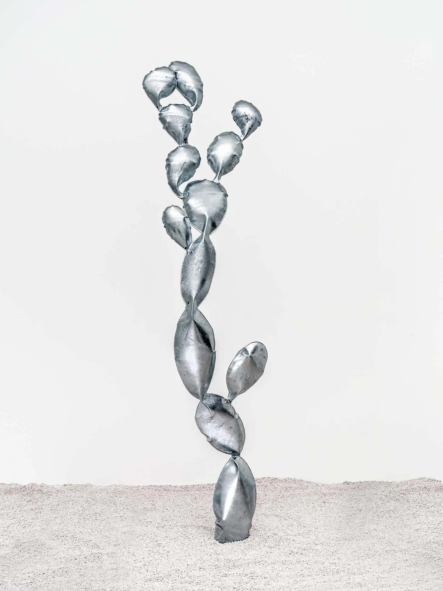 Stefan Knauf, Cactus III, 2022 inflated steel, hot dip galvanized,
205 × 55 x 30 cm