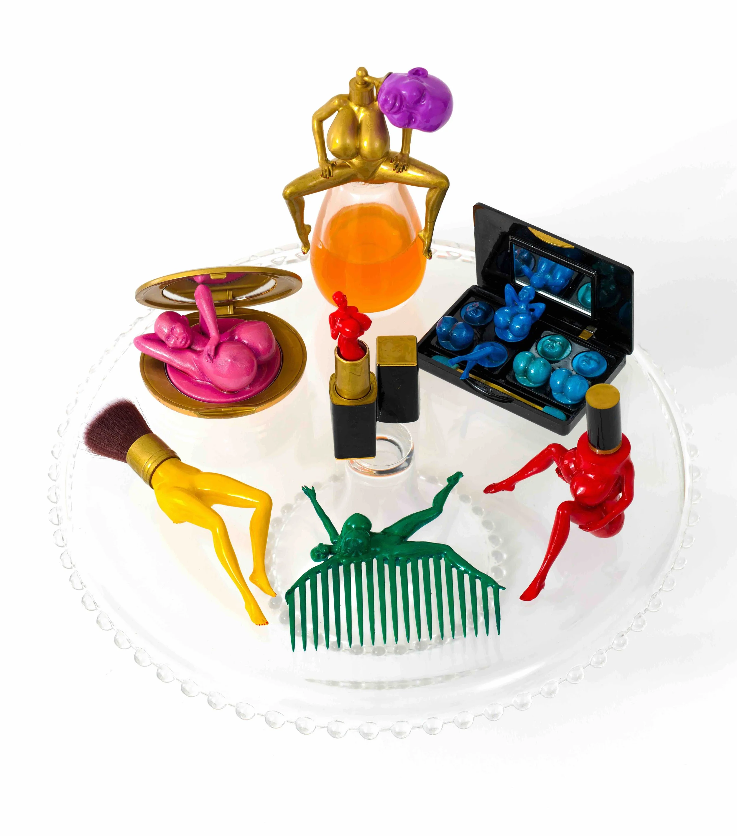 Ivana Vladislava, Kauf Dich Schön I, 2026, Resin, plastic, glass, acrylic, 24k liquid gold finish, 26 x 30 x 30 cm, 10 ¼ x 11 ¾ x 11 ¾ in (IV049)