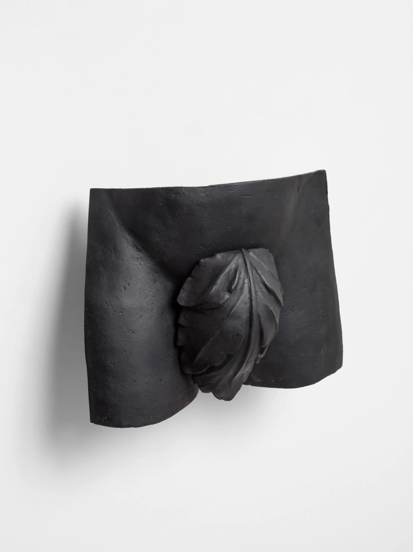 Jaanus Samma,
Apollo, 2023,
Cast iron,
35 x 26 x 13 cm