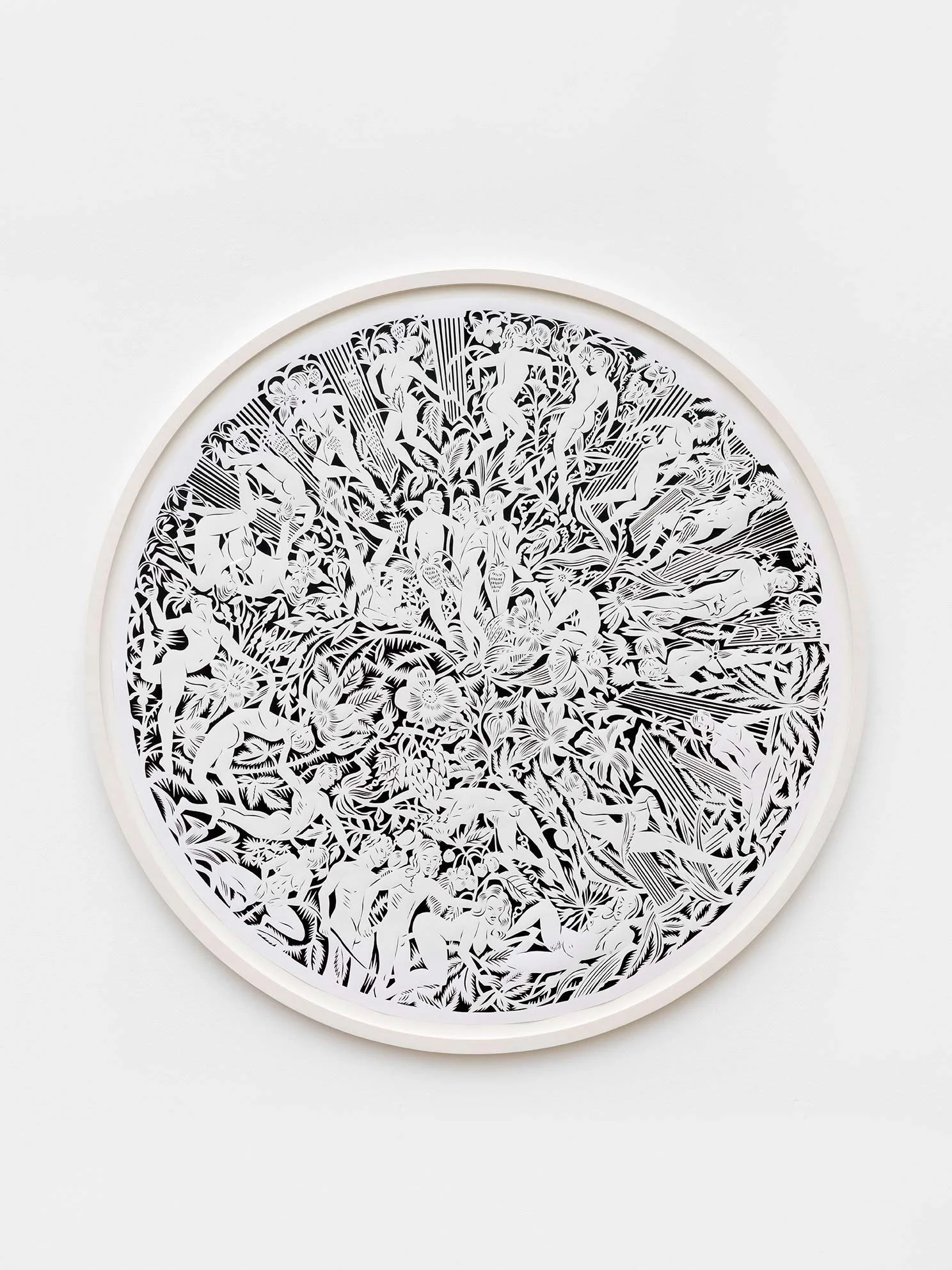 Sonja Yakovleva, Kinky Boys & Bad Girls I, 2022, papercut 120 cm Ø