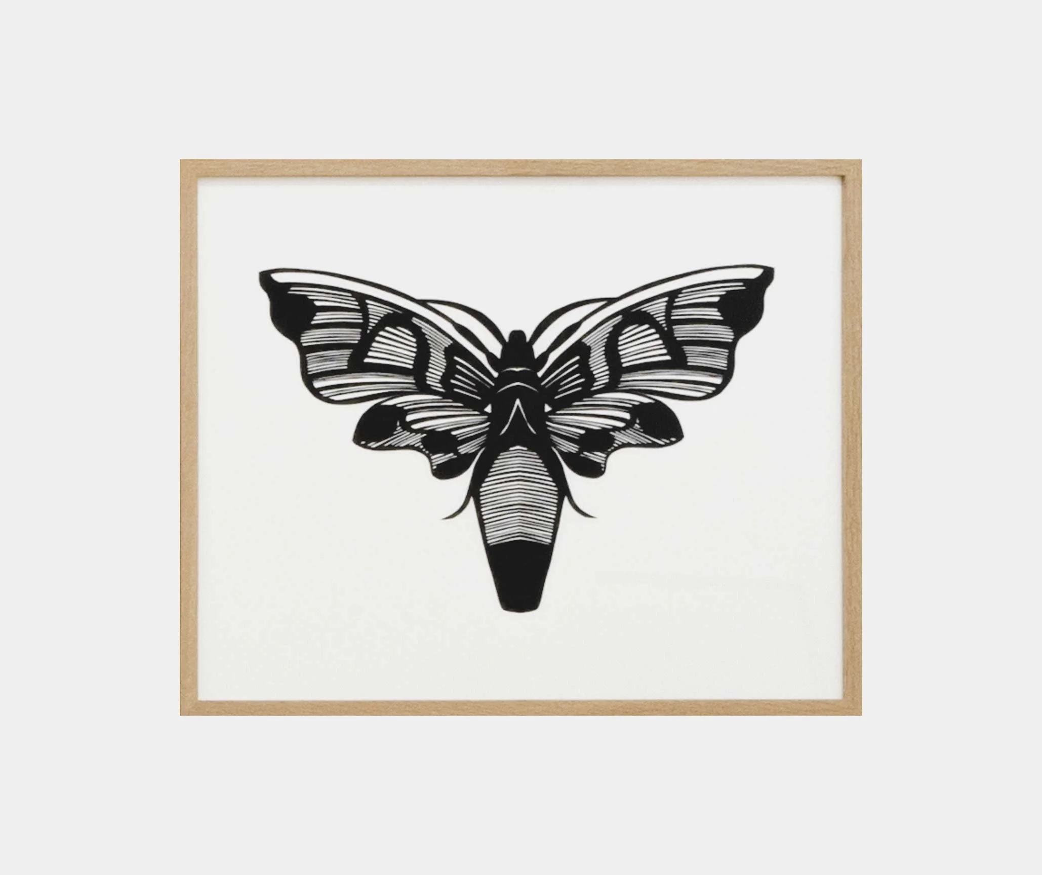 Sonja Yakovleva, Höschen Nr. 40, 2022,
Papercut, 45 × 55 cm