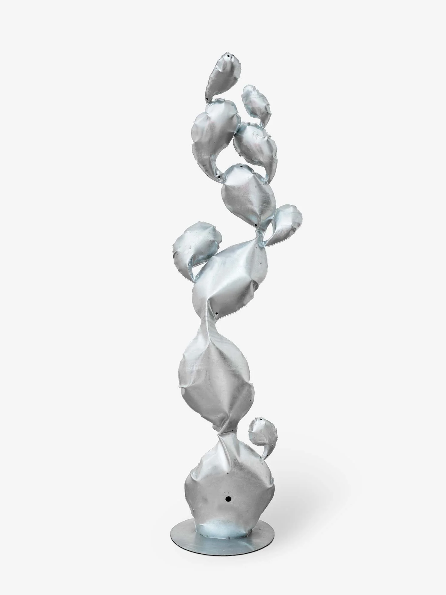 Stefan Knauf, Cactus VIII, 2022,
Inflated steel, hot dip galvanized,
175 × 46 × 40 cm